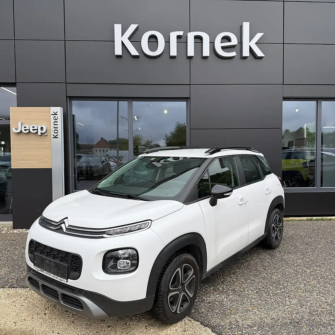 Citroen C3 Aircross PureTech 110 S&S 6-Gang-Manuell Feel Anhängevor... Weiß - 1
