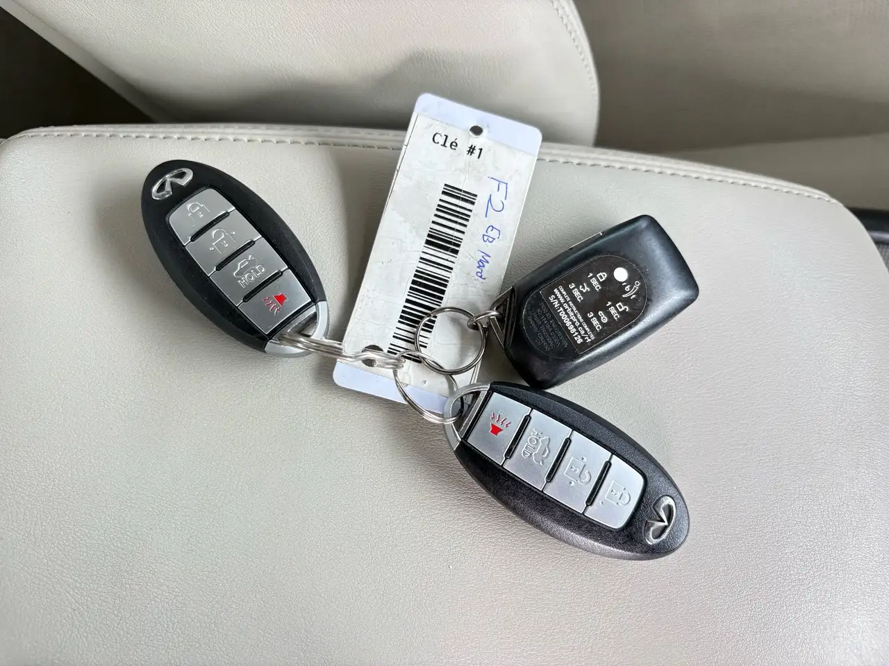 Infiniti Q50 снимка Infiniti Q50