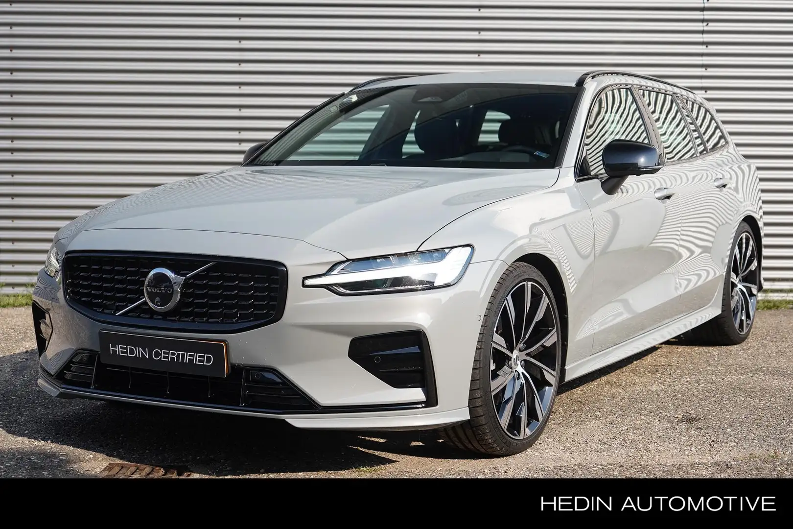 Volvo V60 B4 Plus Dark | 360 Camera | 20 inch | Nappa sport- Gris - 1
