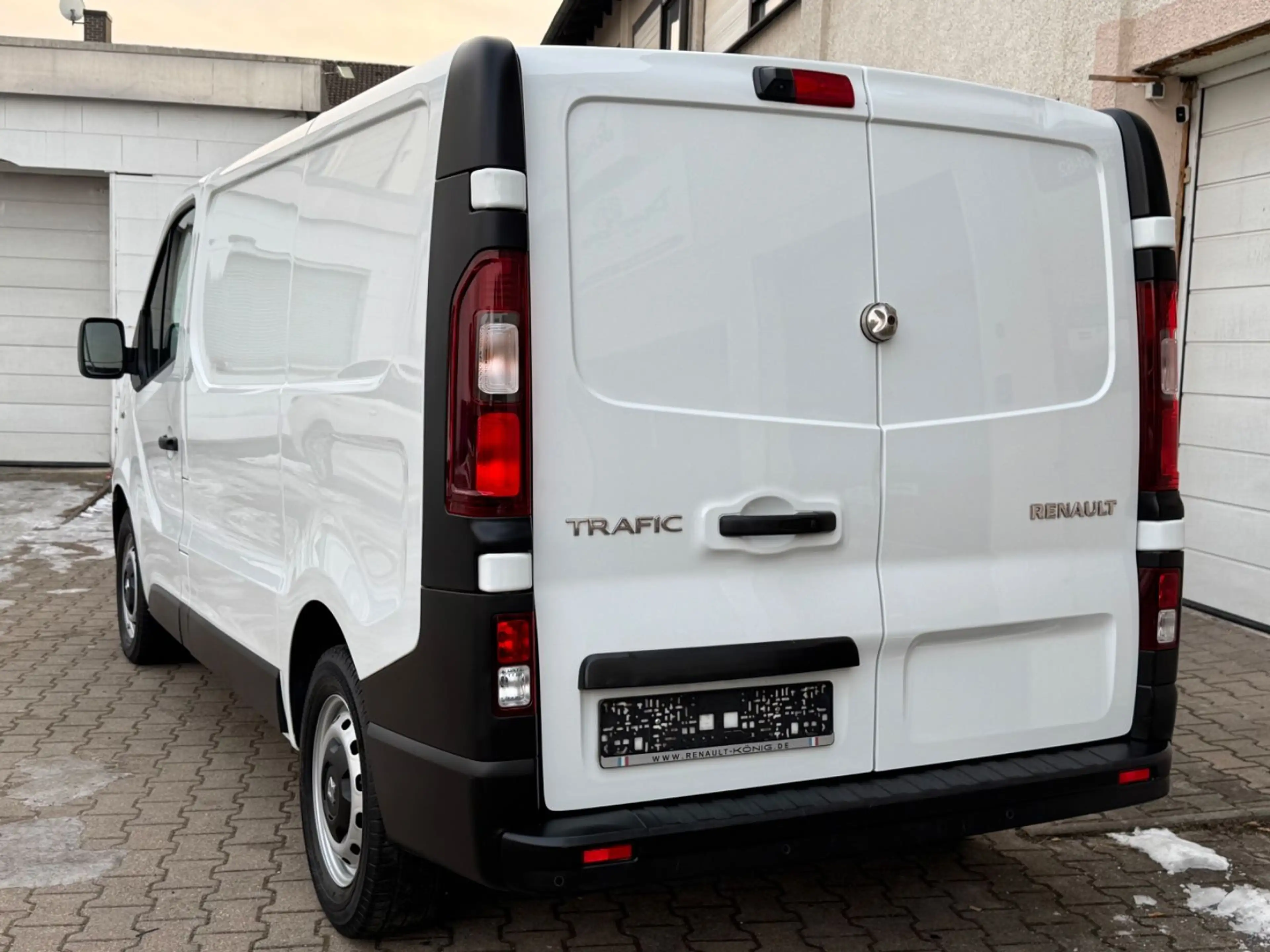 Renault Trafic Kasten 145PS AUTOMATIK KAMERA LED NAVI — photo 4