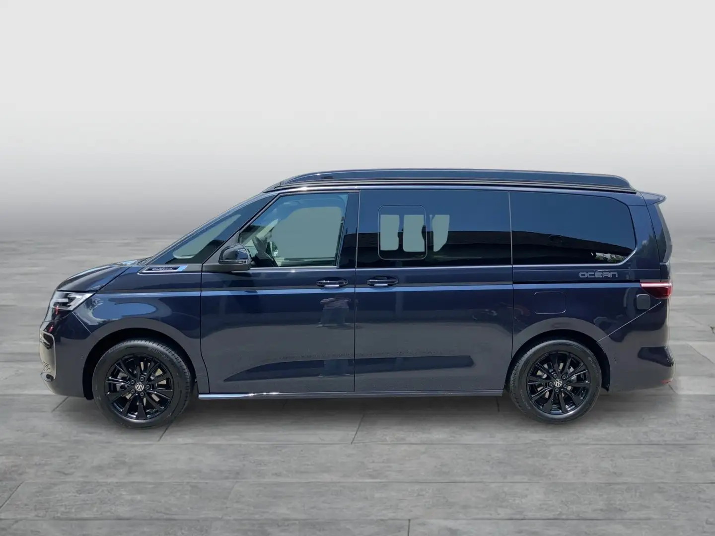 Volkswagen T7 California VW T7 California Ocean eHybrid 180 kW 4M Blau - 2