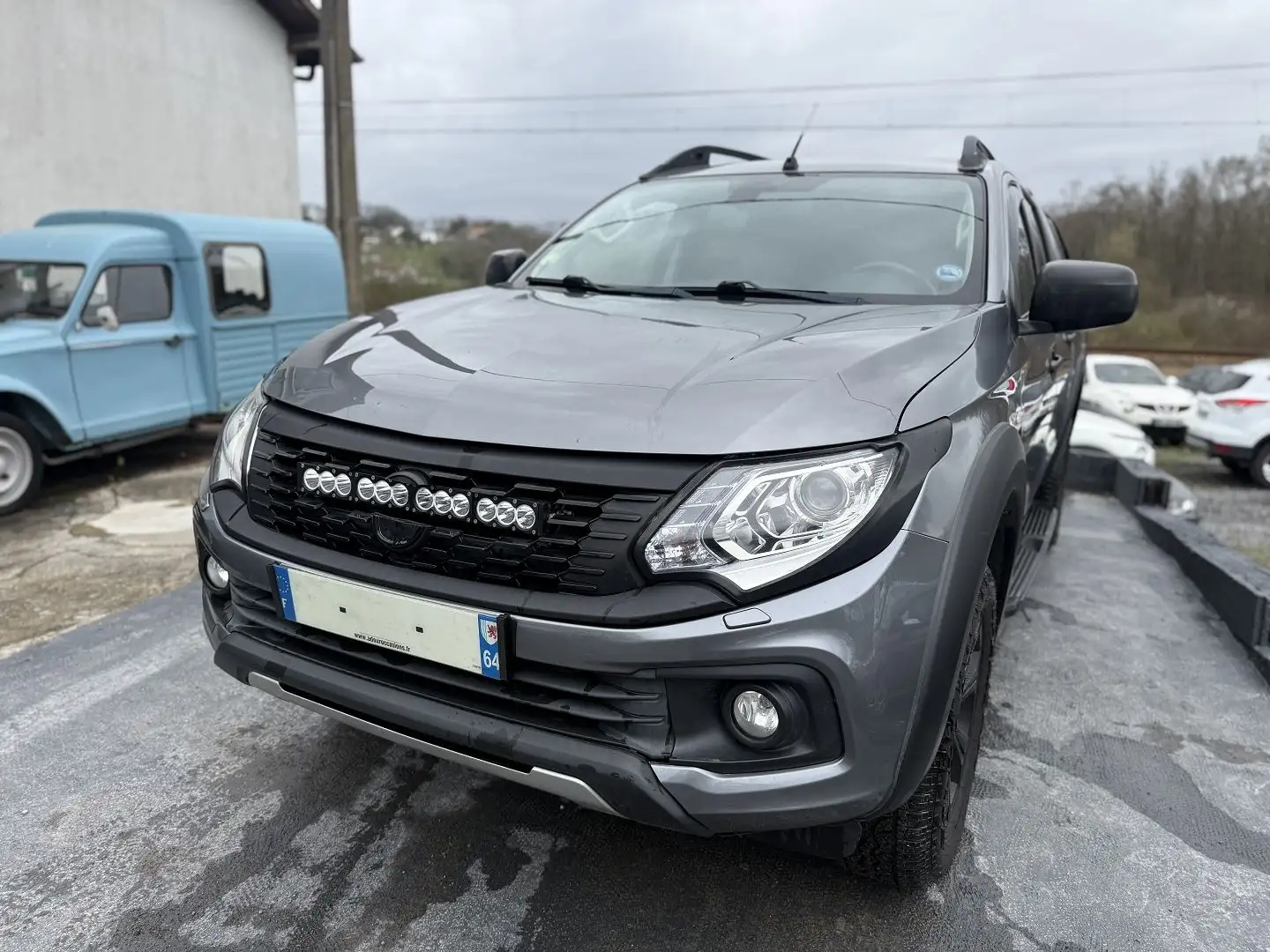 Fiat Fullback 2.4 D 180CH DOUBLE CABINE CROSS BVA MY17 Gris - 2