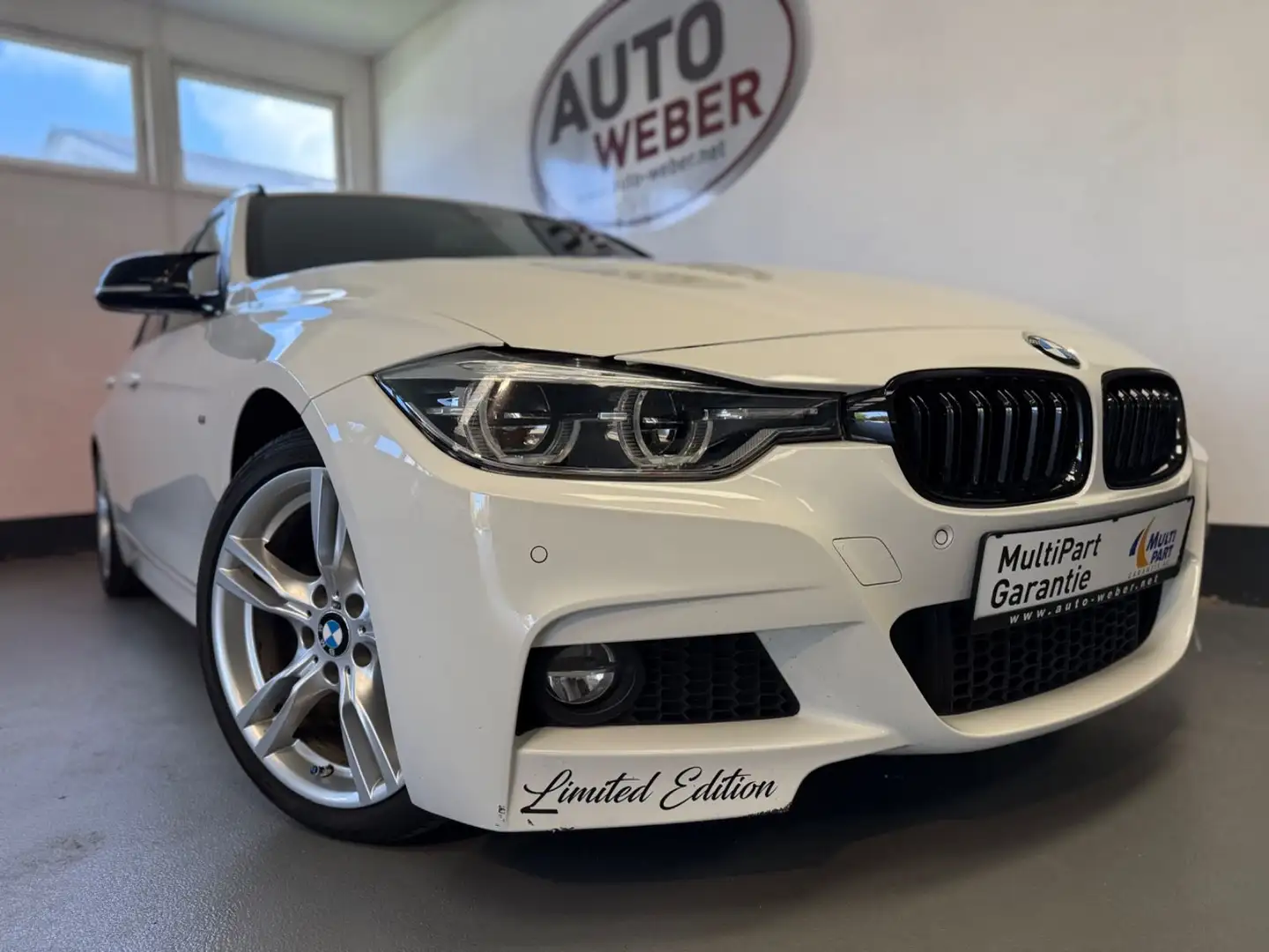 BMW 320 D TOUR*HEAD UP*PDC*MFL*TMP*NAVI*LED*M SPORT* Weiß - 1