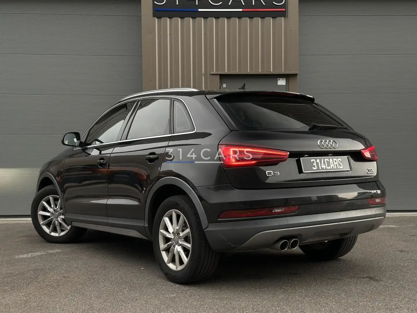 Audi Q3 Quattro 2.0 TDI - 150 - BV S-tronic  Business line Negro - 2