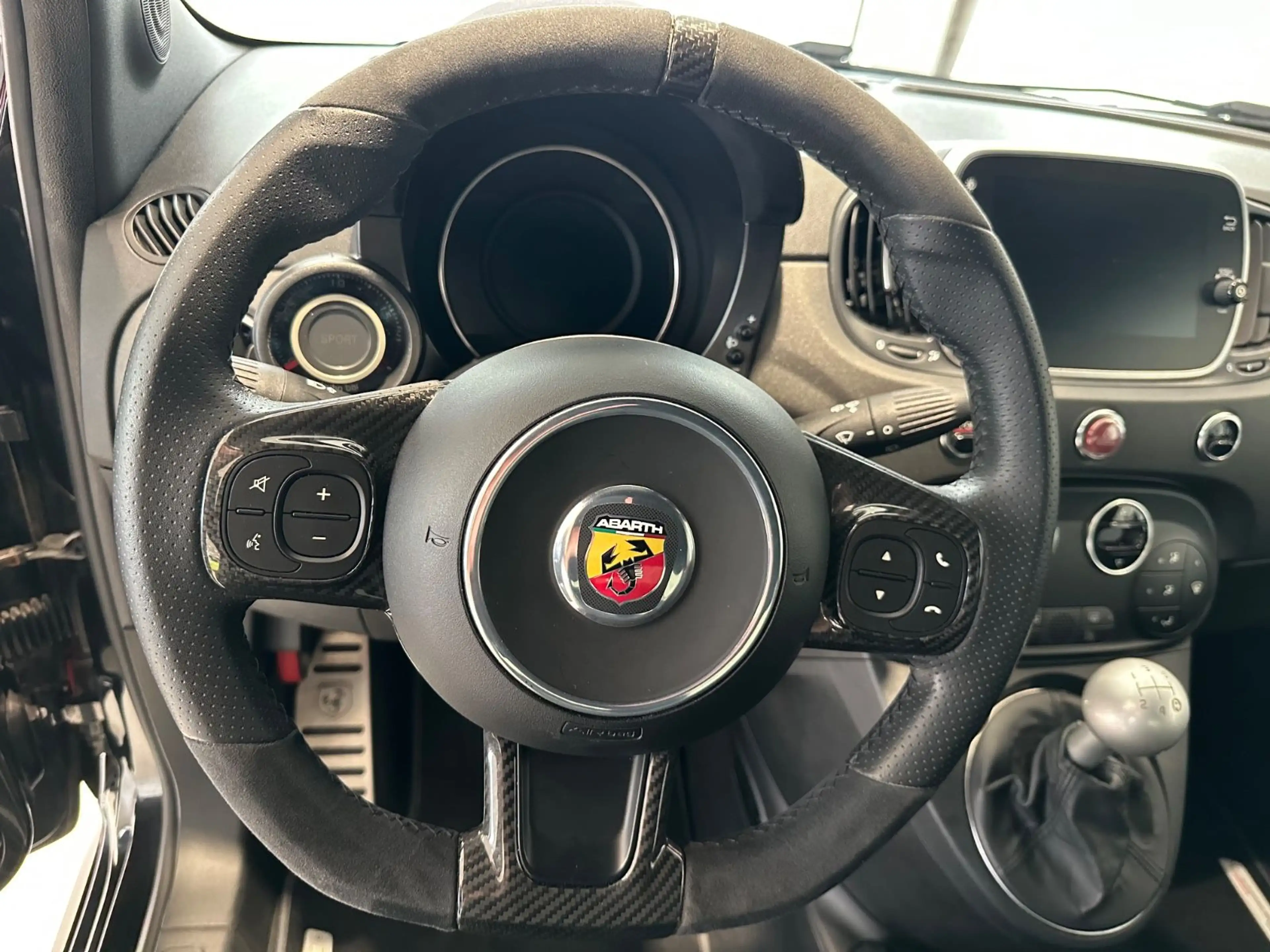 Abarth 595 Competizione — photo 14