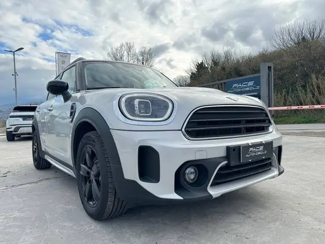 Mini Cooper Cooper view 3