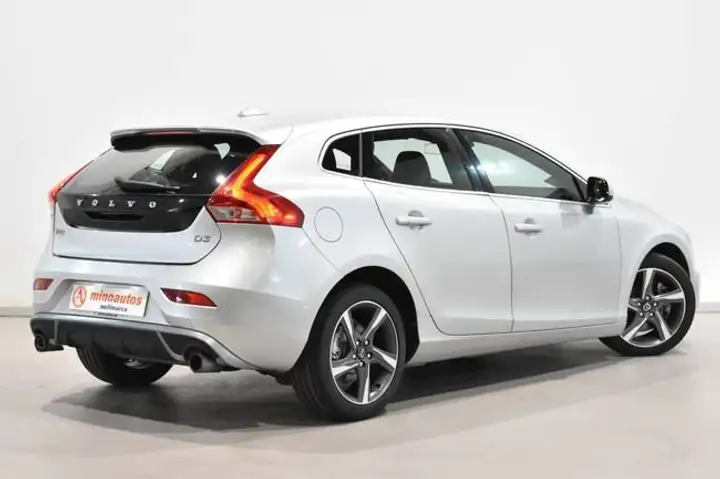 Volvo S40 2014, foto 5