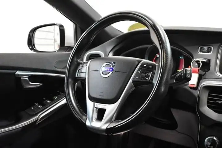 Volvo S40 2014, foto 11