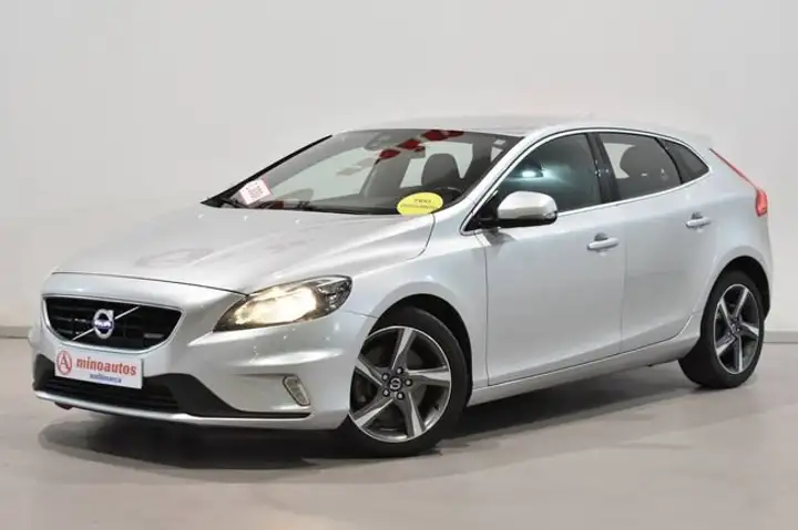 Volvo S40 2014, foto 4