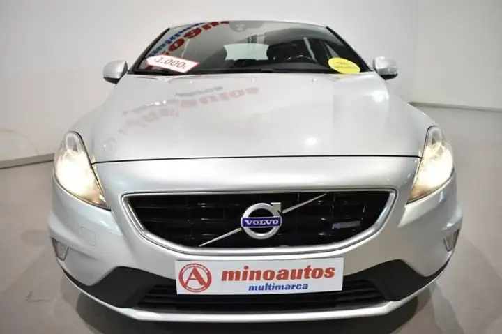 Volvo S40 2014, foto 6