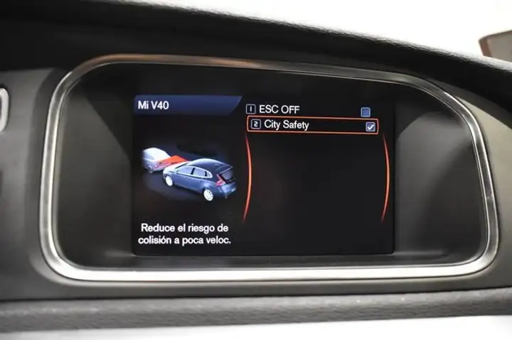 Volvo S40 2014, foto 38