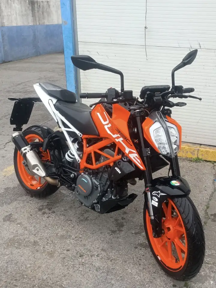 KTM 390 Duke