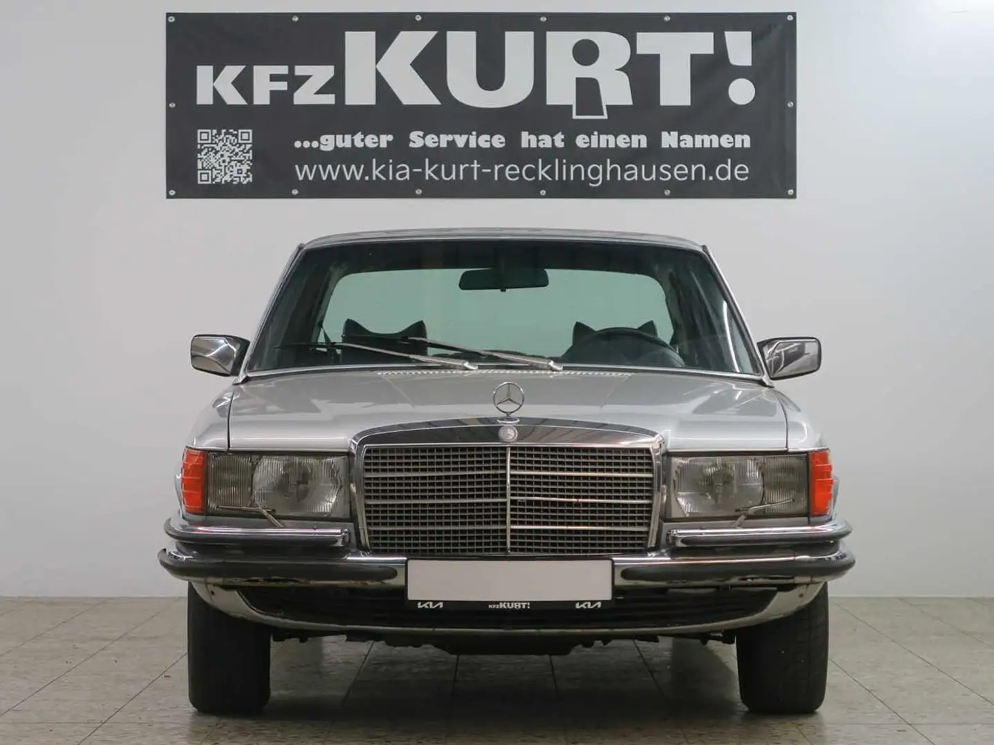 Mercedes-Benz Mercedes-Benz 280S 2.8 Automatik W116 Срібний - 1