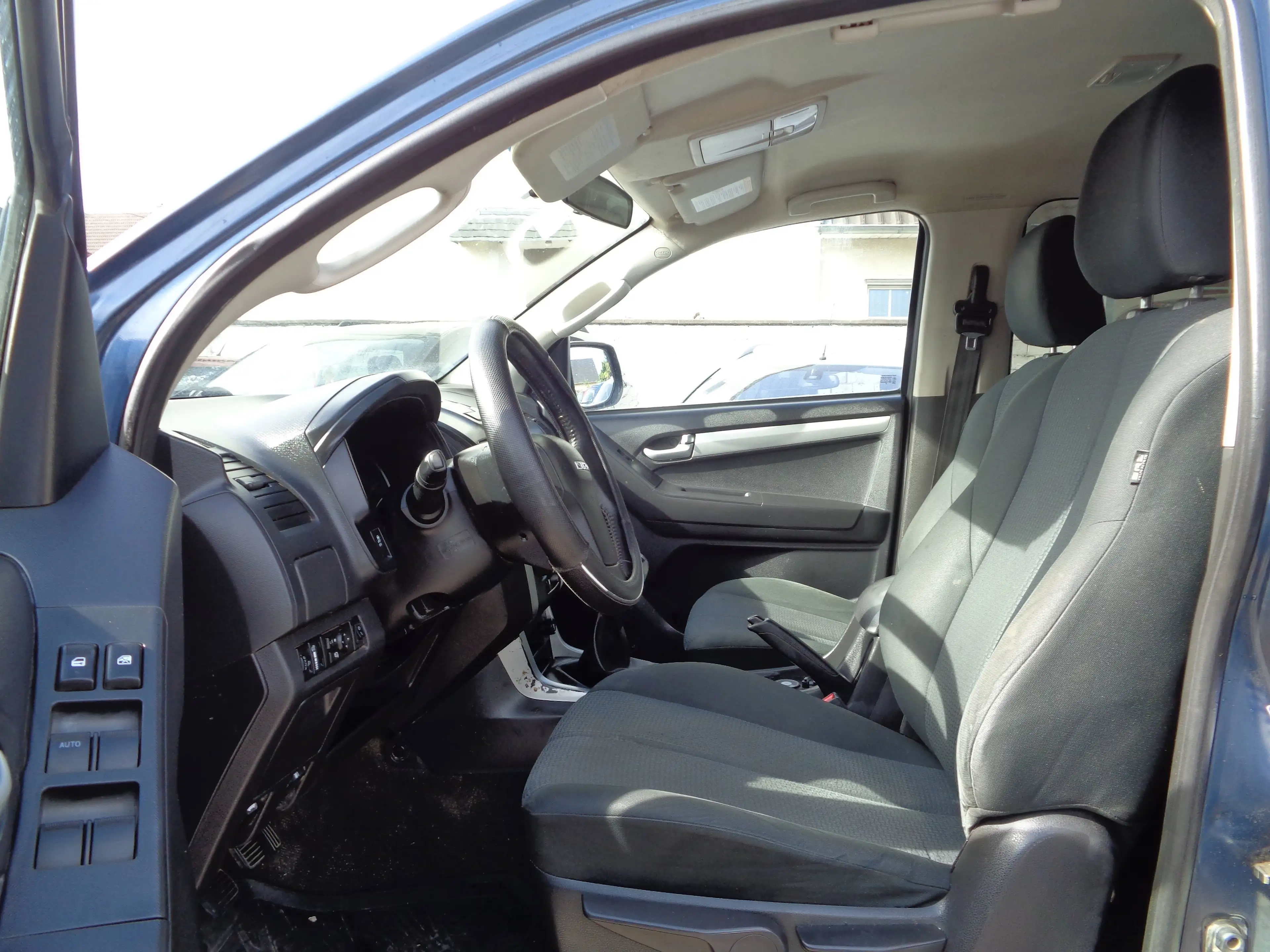 Isuzu D-Max 3 Seiten Kipper - Allrad - Klima - Rückfahrkamera - Anhängerkupplung — photo 15