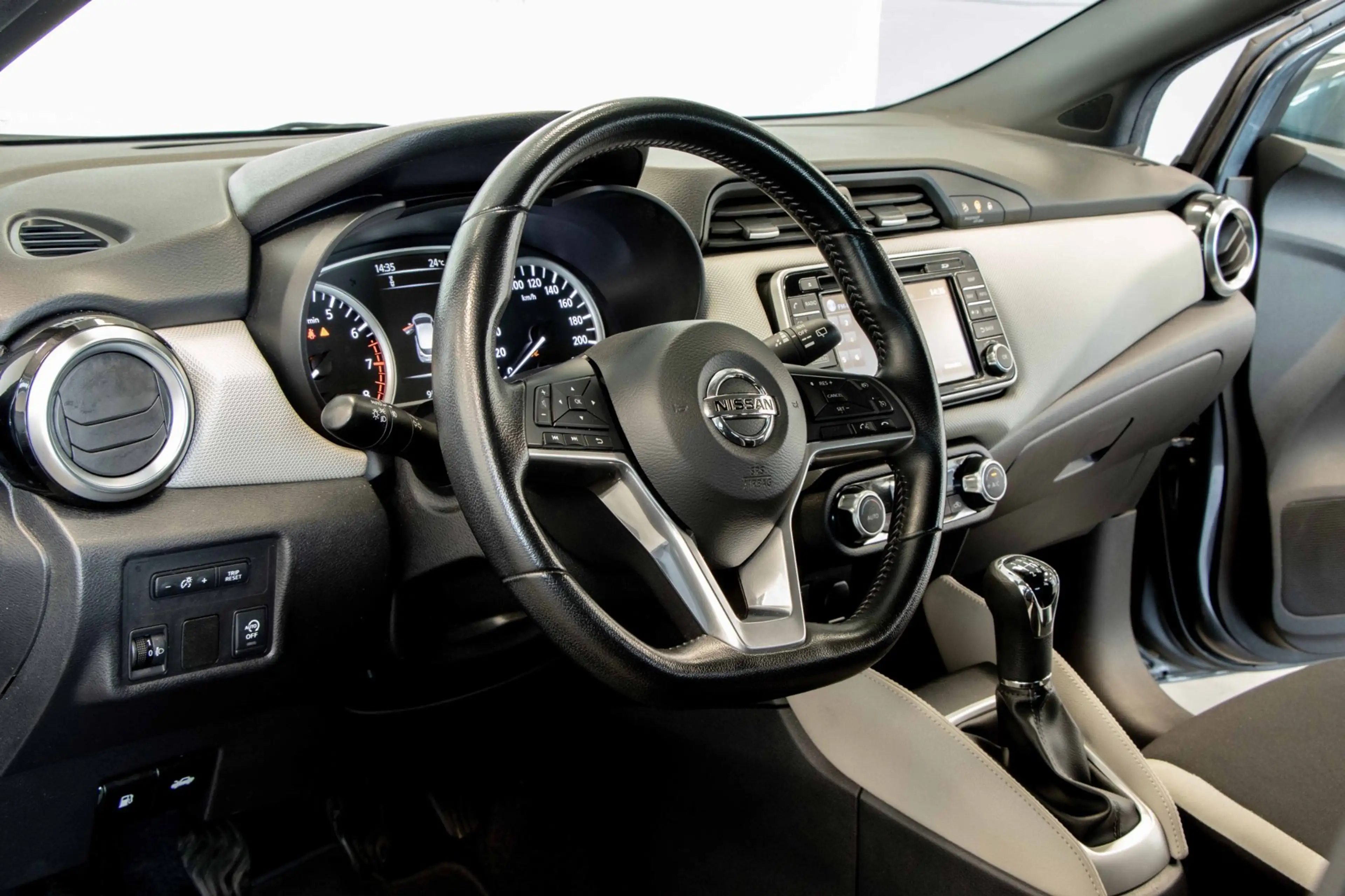Nissan Micra 0.9 IG-T N-Connecta|Navi|CruiseControl|LichtMetale — photo 7