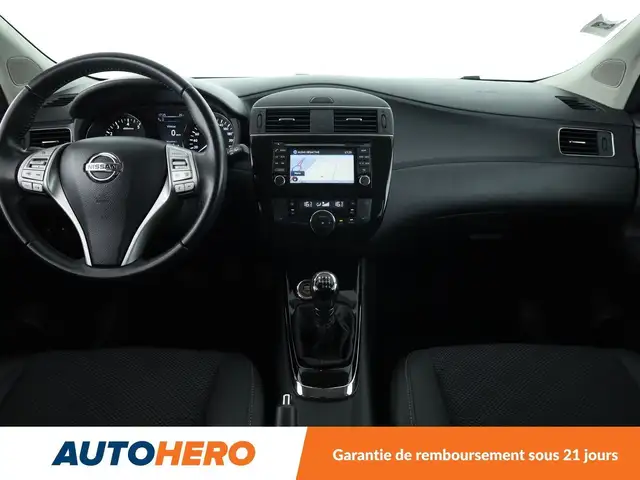 Nissan Pulsar view 12