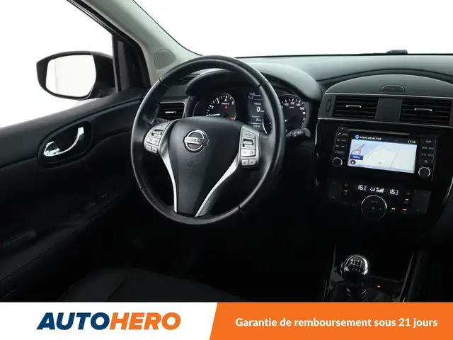 Nissan Pulsar view 13