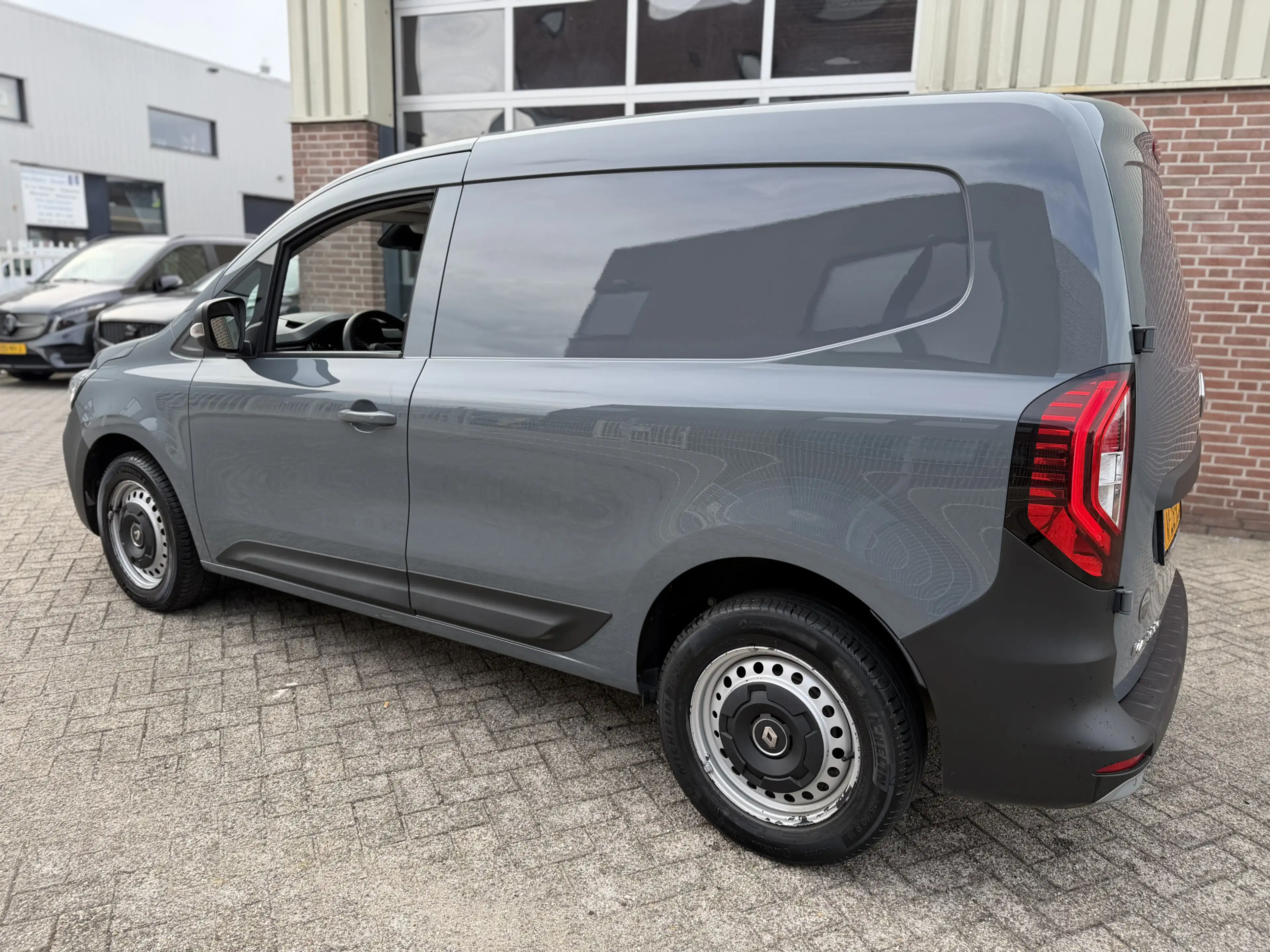 Renault Kangoo 1.3 TCe 130 Luxe L1 Aut. Airco,Cruise,Navi,Camer,P — photo 6