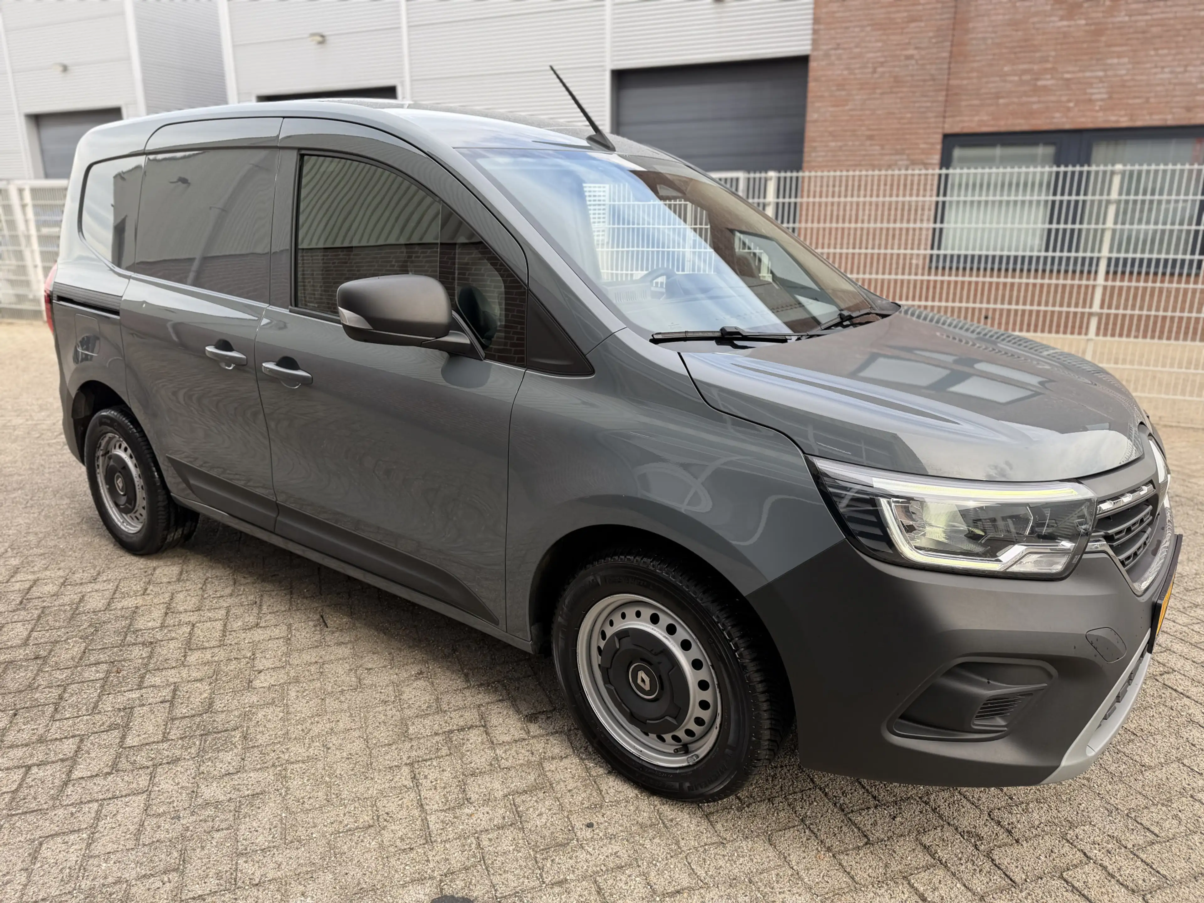 Renault Kangoo 1.3 TCe 130 Luxe L1 Aut. Airco,Cruise,Navi,Camer,P — photo 5