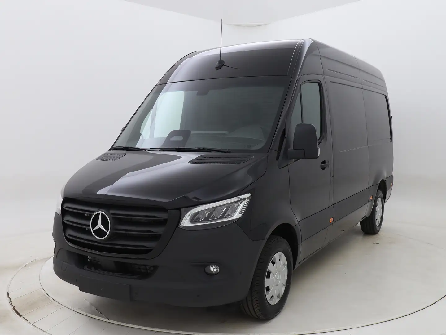 Mercedes-Benz Sprinter 315 CDI 150pk Automaat L2H2 RWD PRO 3,5 t trekhaak Zwart - 1