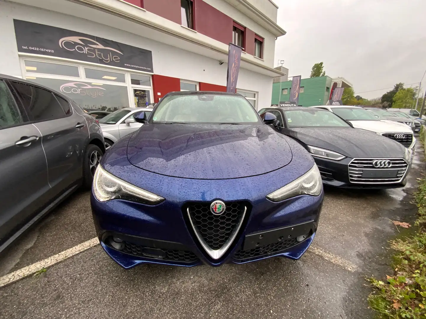 Alfa Romeo Stelvio 2.2 Turbodiesel 160 CV AT8 RWD Super Albastru - 2
