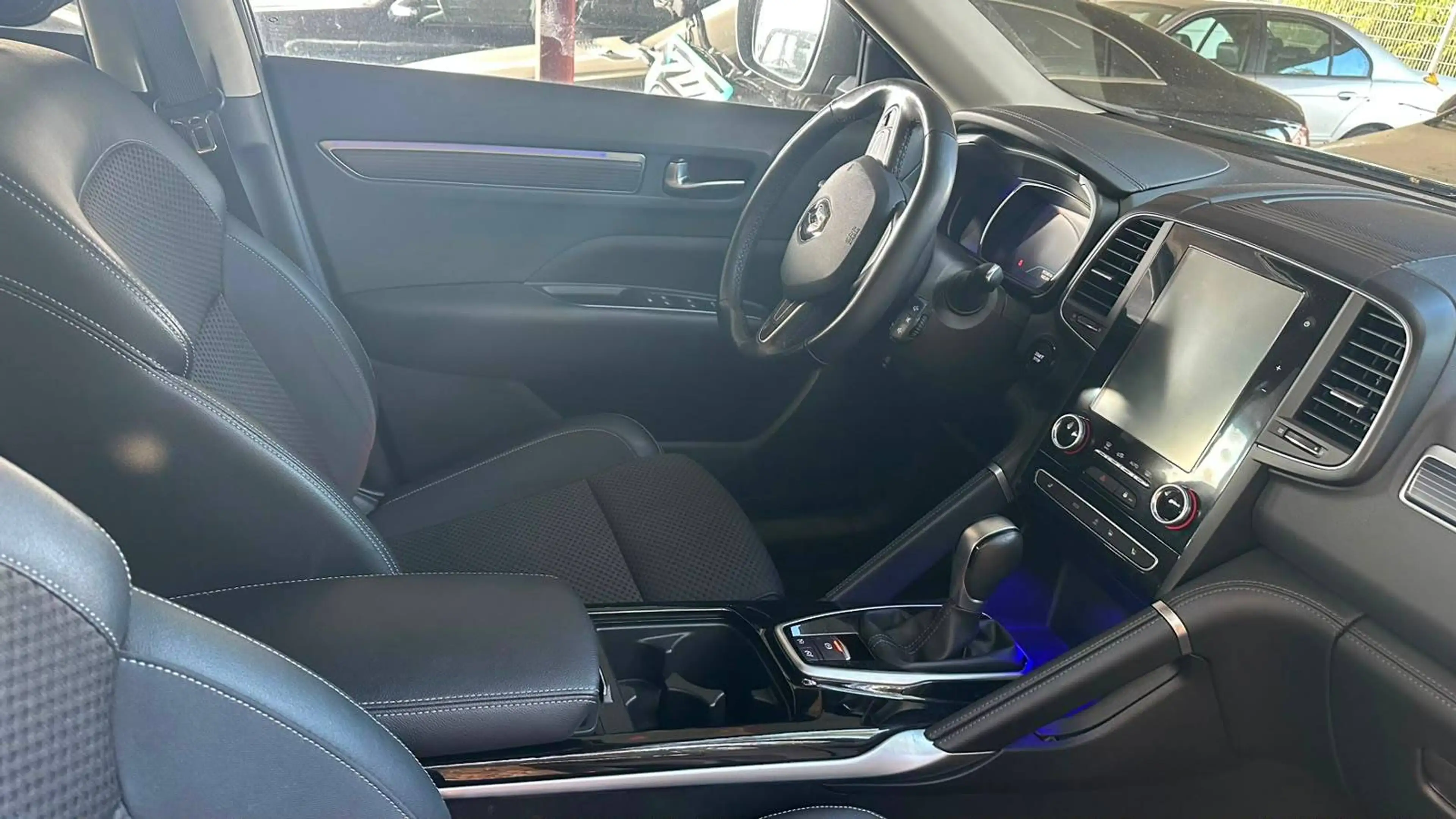 Renault Koleos Intens 4x4 BLUE dCi 18 — photo 3