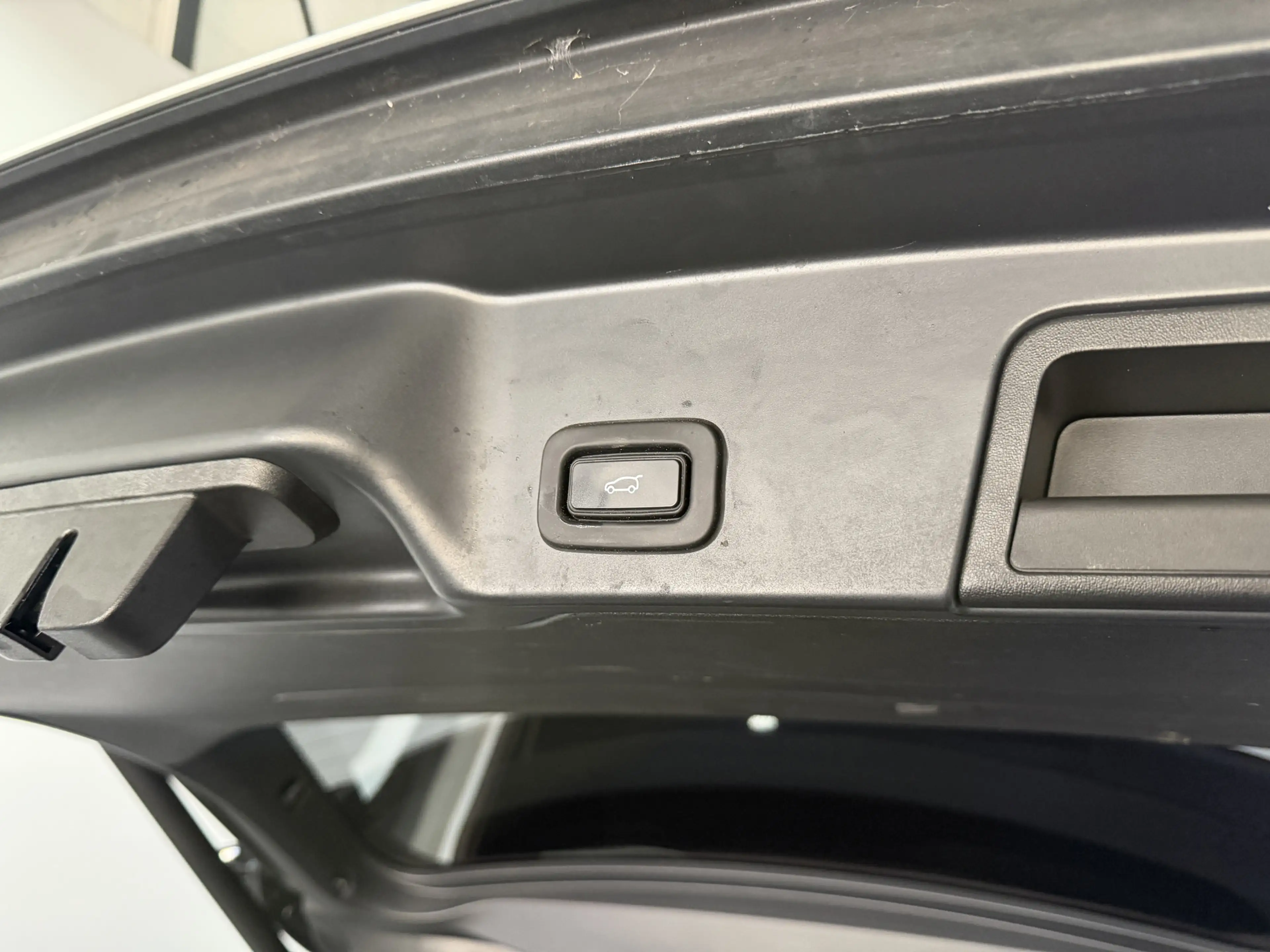 Land Rover Range Rover Evoque 2.0 P200 AWD R-Dynamic HSE - CarPlay / HUD / Leder — photo 31