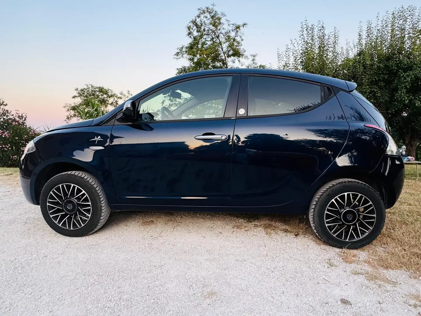 Lancia Ypsilon Ypsilon 0.9 twinair allestimento mya Blu/Azzurro - 1