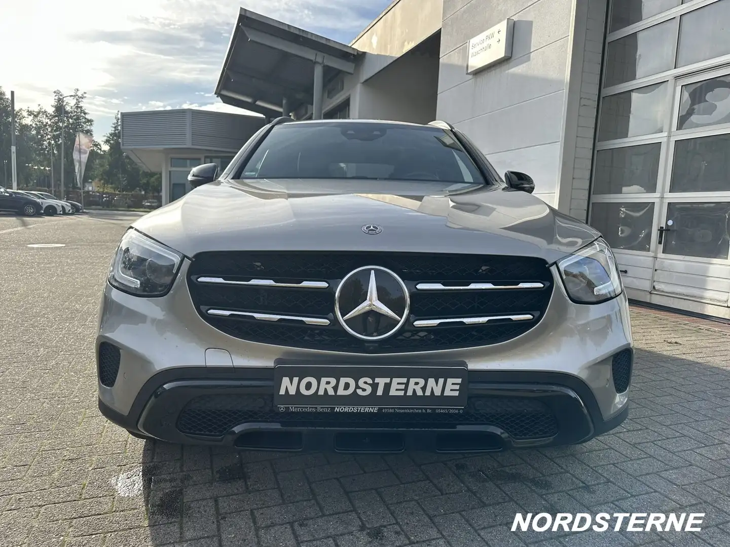 Mercedes-Benz GLC 220 GLC 220 d 4M Night 360 Grad Distronic AHK Multi. Argento - 2