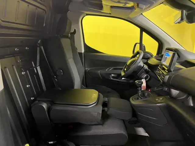 Peugeot Partner view 12