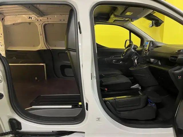 Peugeot Partner view 11