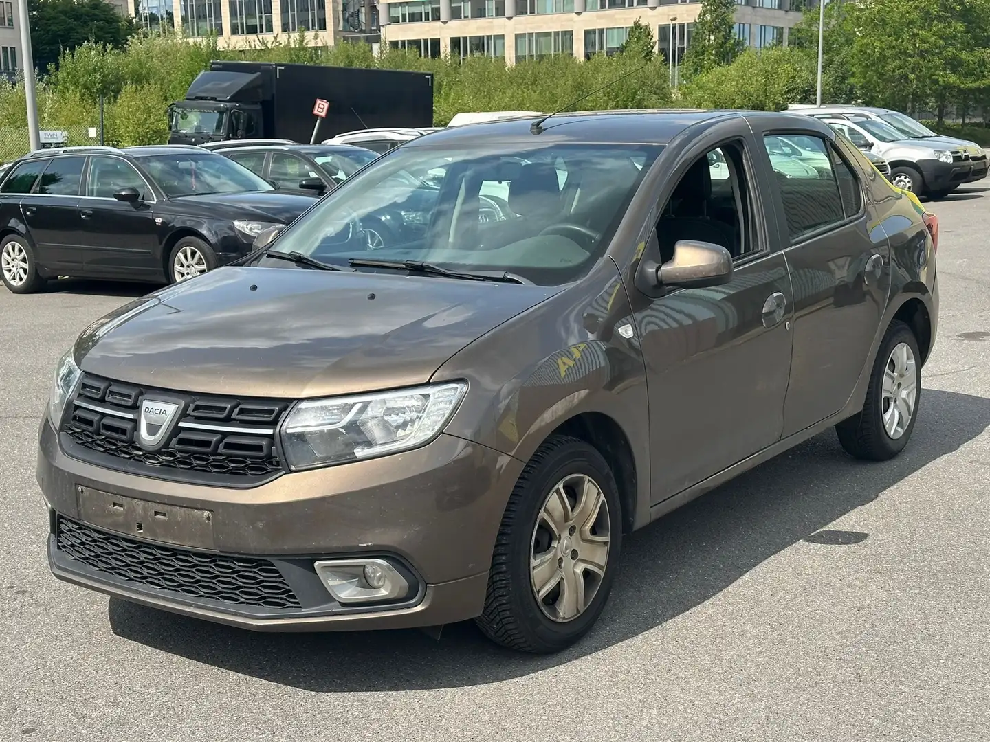 Dacia Logan MCV 1.0i SCe Lauréate moteur cassé - 1