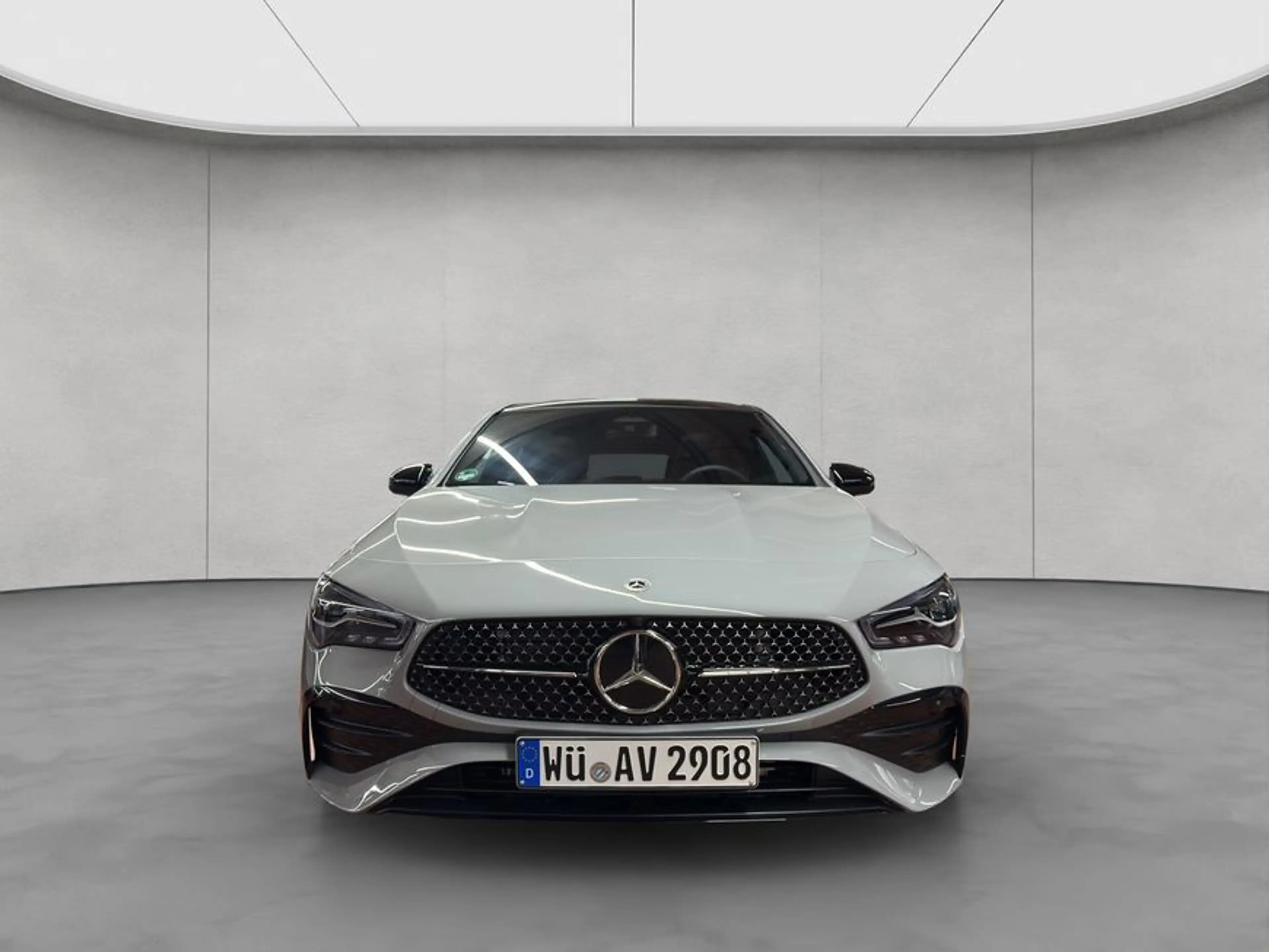 Mercedes-Benz CLA 200 CLA — photo 9