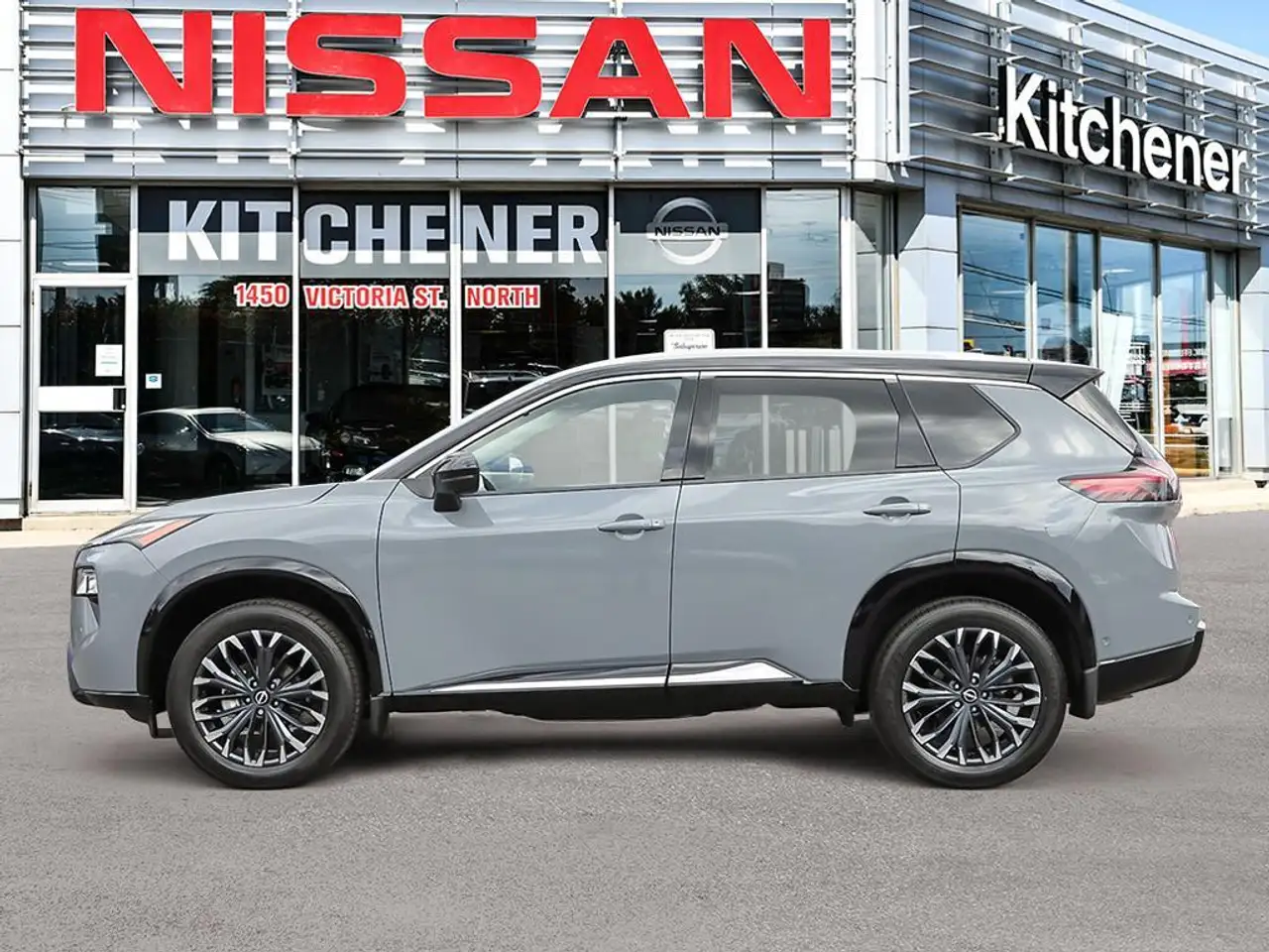 Nissan Rogue снимка Nissan Rogue