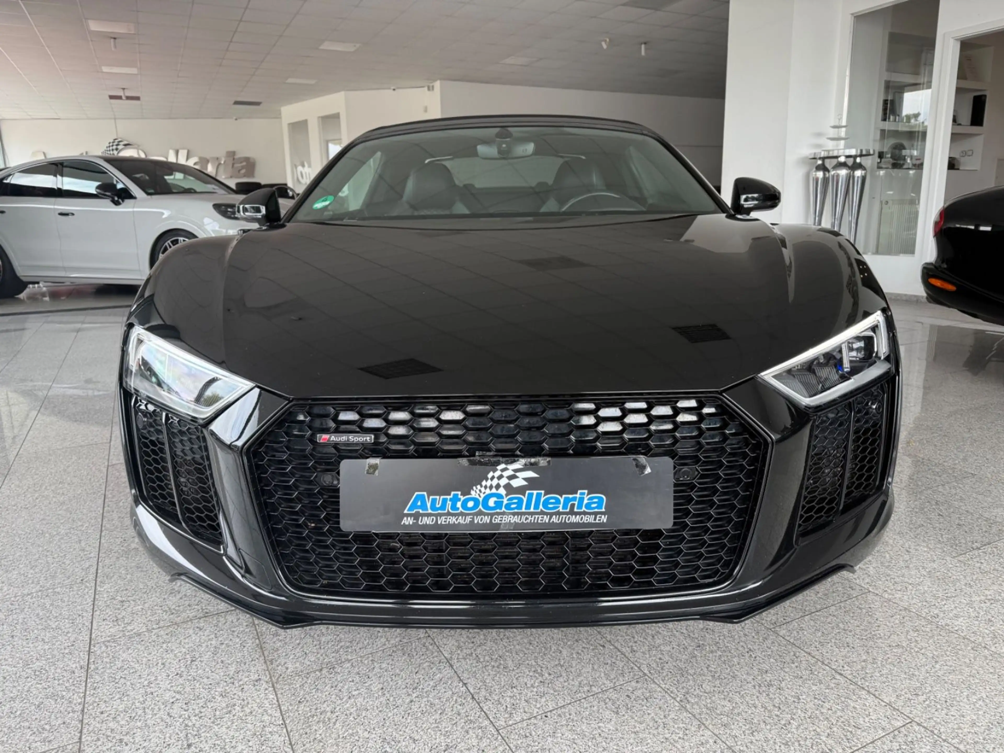 Audi R8 Spyder 5.2 FSI quattro No OPF B&O Kamera SHZ — photo 6