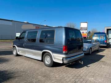 Van E-150  Low Top  4,6V8