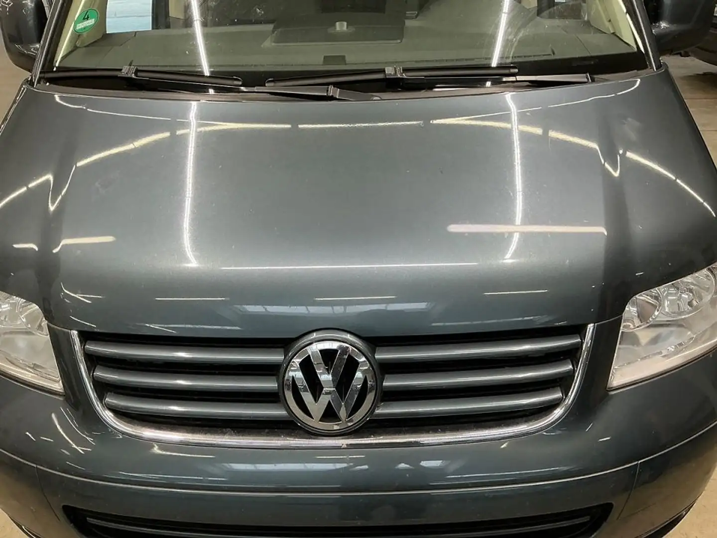 Volkswagen T5 California 2.5 TDI Comfortline Gris - 1