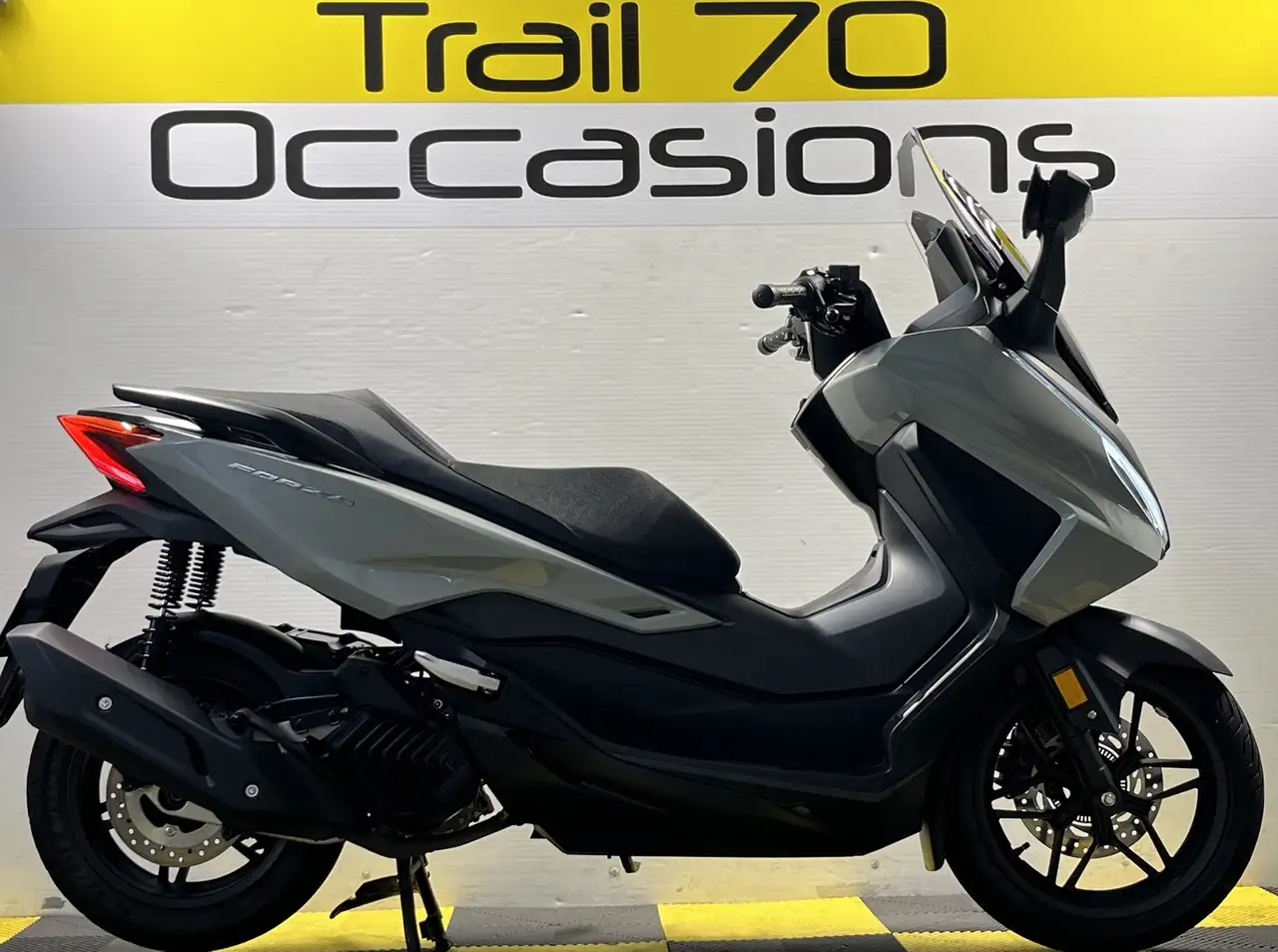 Honda Forza 125