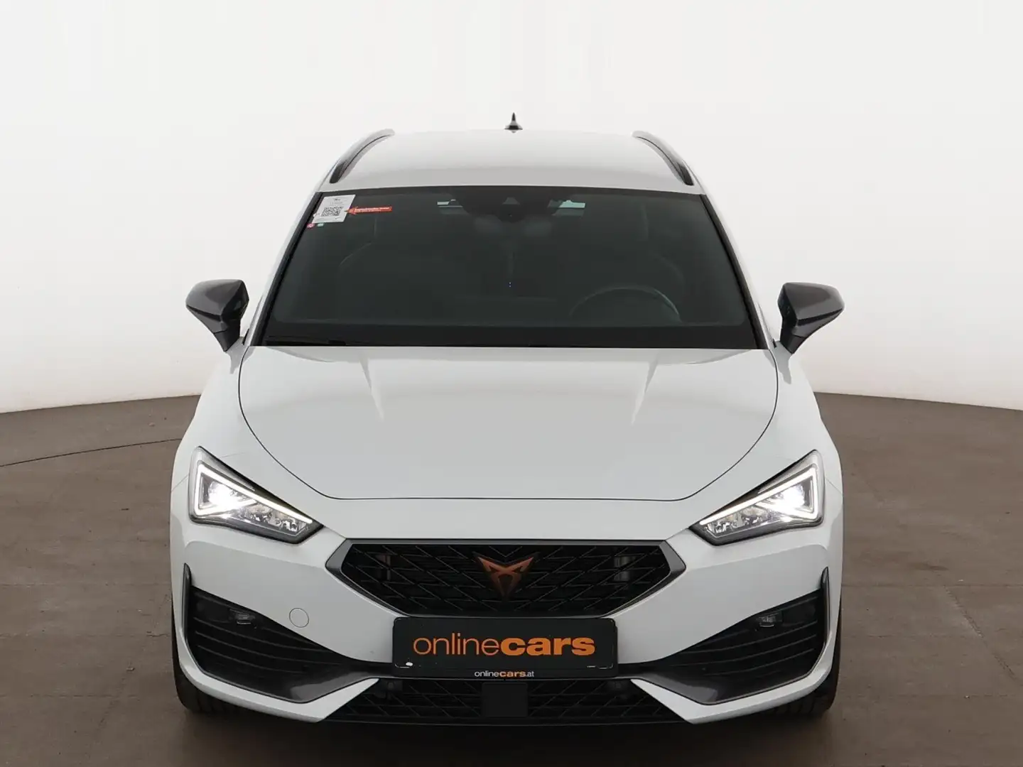 CUPRA Leon ST 1.5 eTSI Aut LED RADAR NAVI SITZHZG R-CAM Weiß - 2