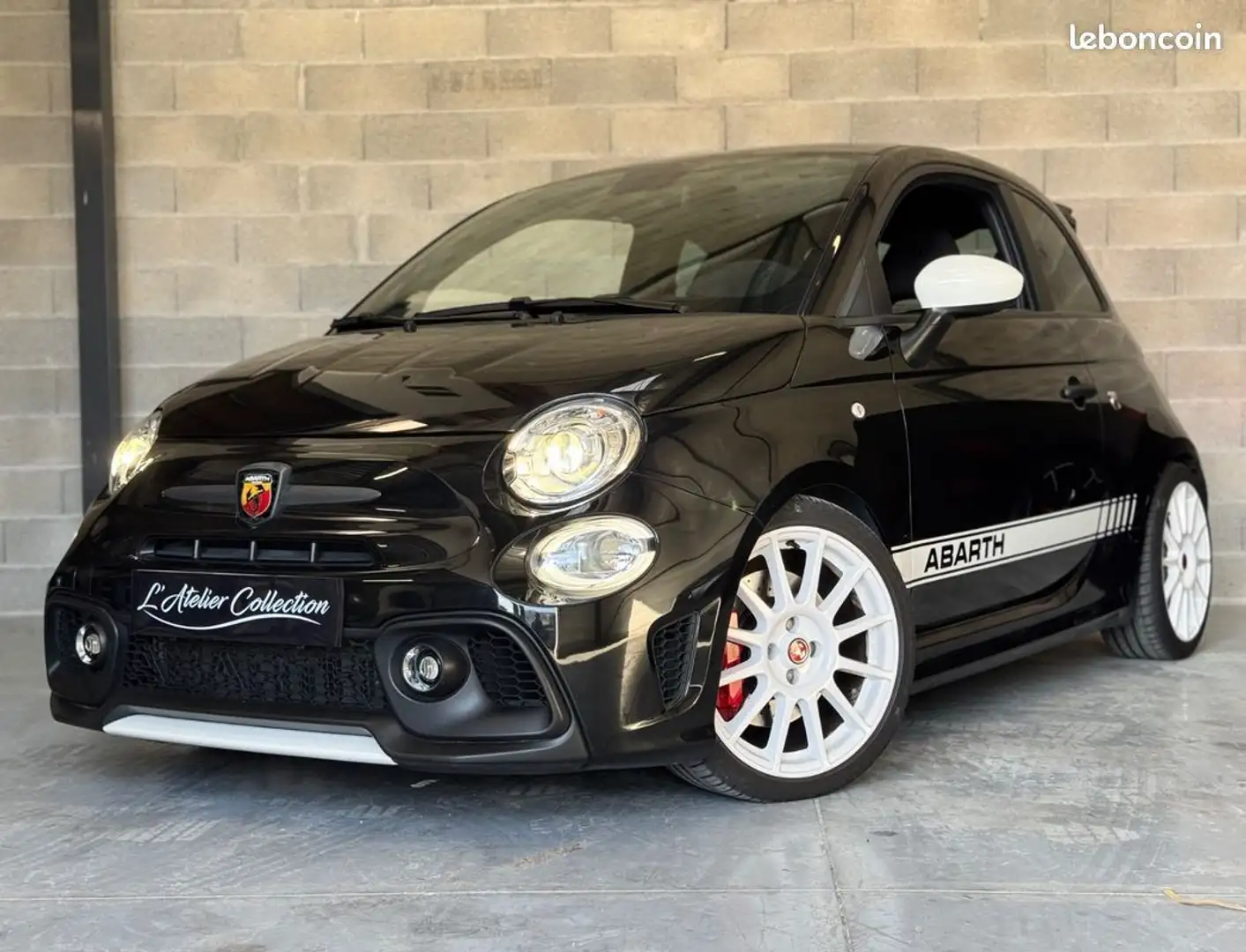 Abarth 500 Fiat Berline 1.4 Turbo T-Jet 695 EsseEsse 180 ch S Noir - 1