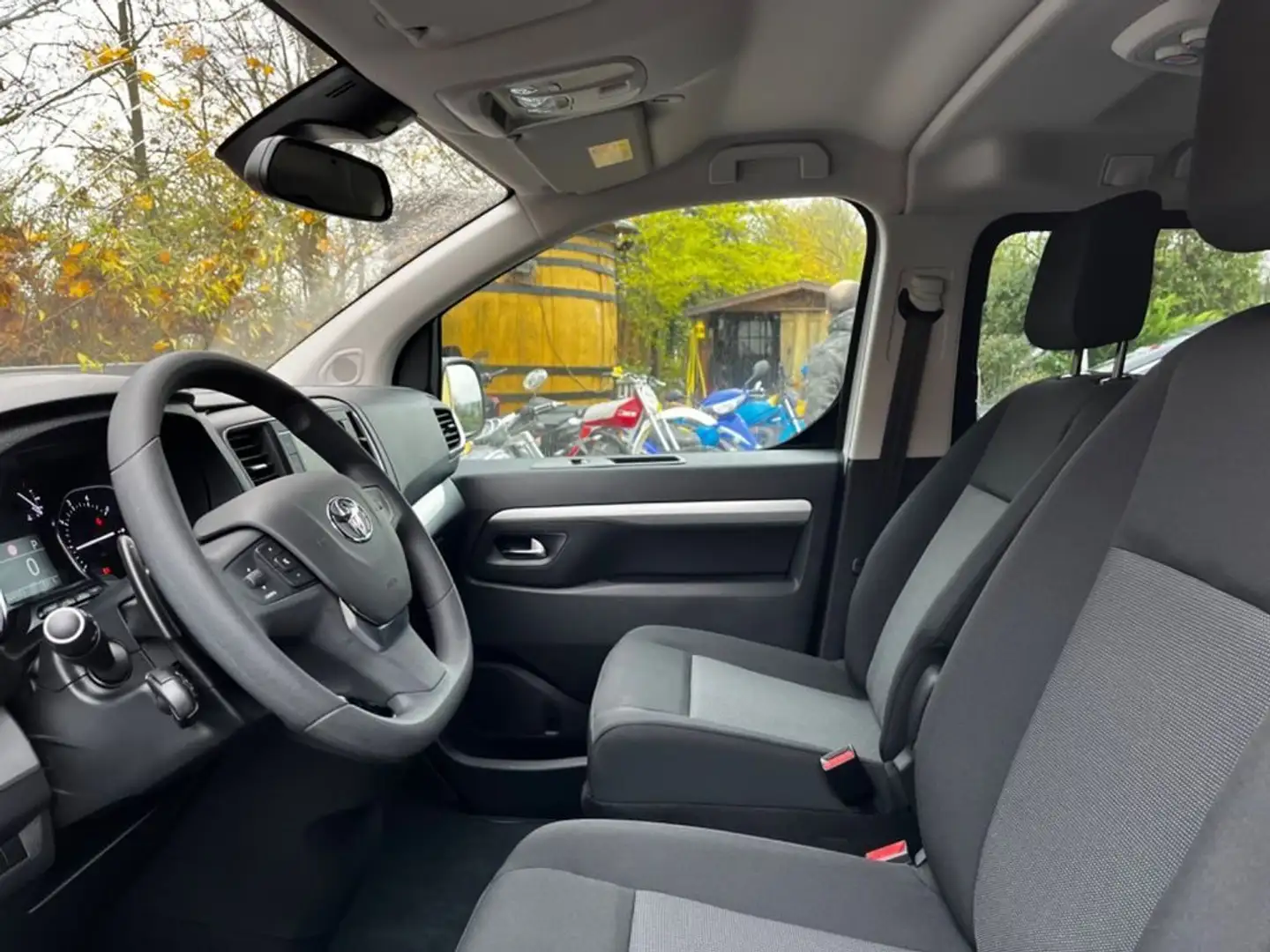 Toyota Proace Verso 2.0D 144 CV L1 Comfort Biały - 2