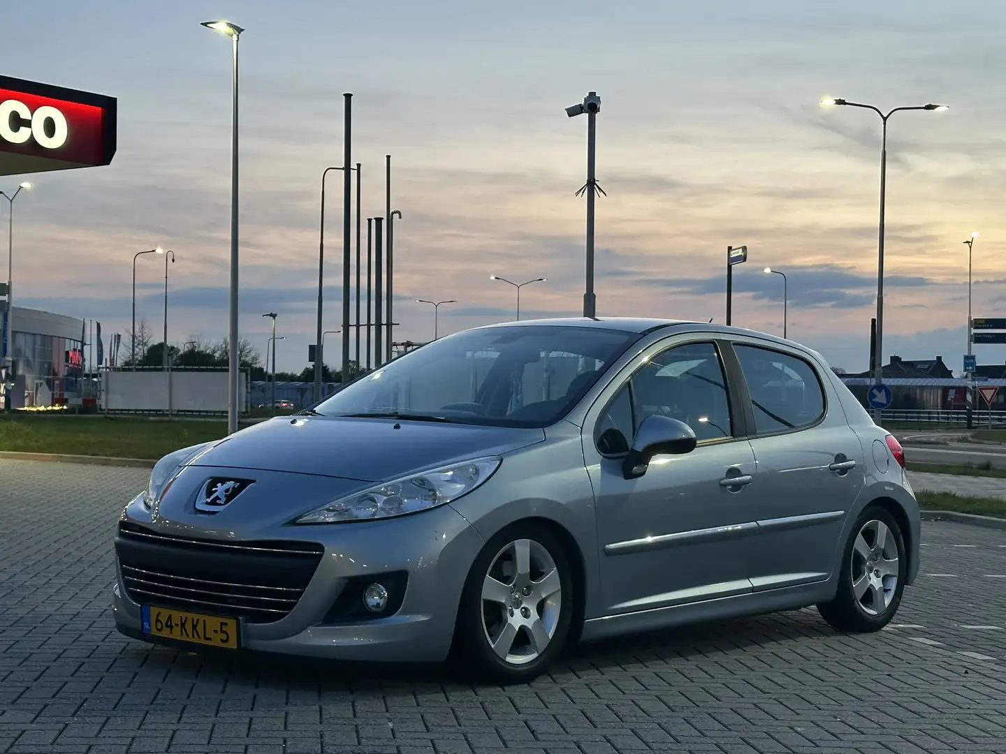 Peugeot 207 120 Premium - 2