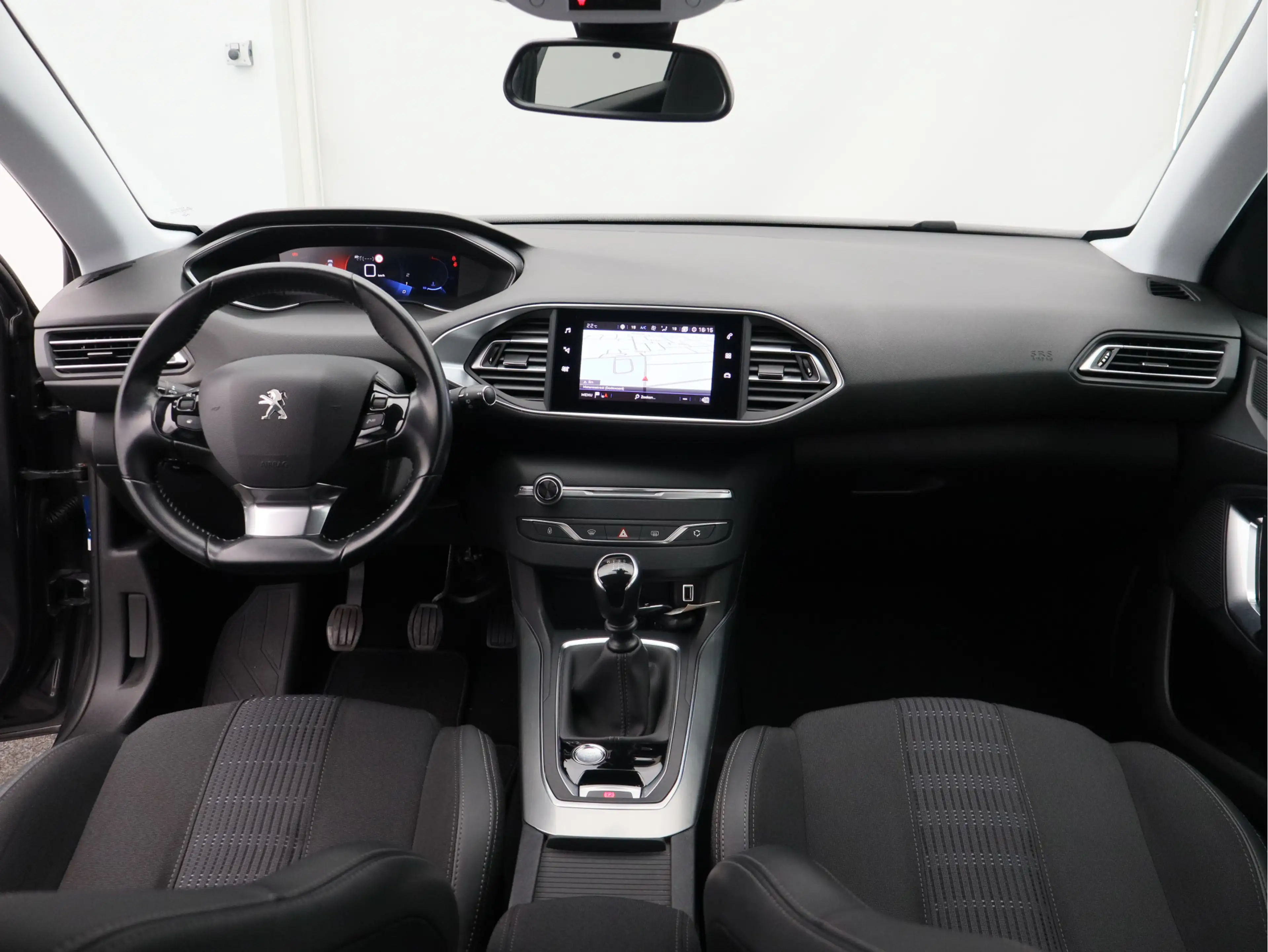 Peugeot 308 SW 1.2 PureTech Blue Lease Allure/ trekhaak/ compl — photo 2