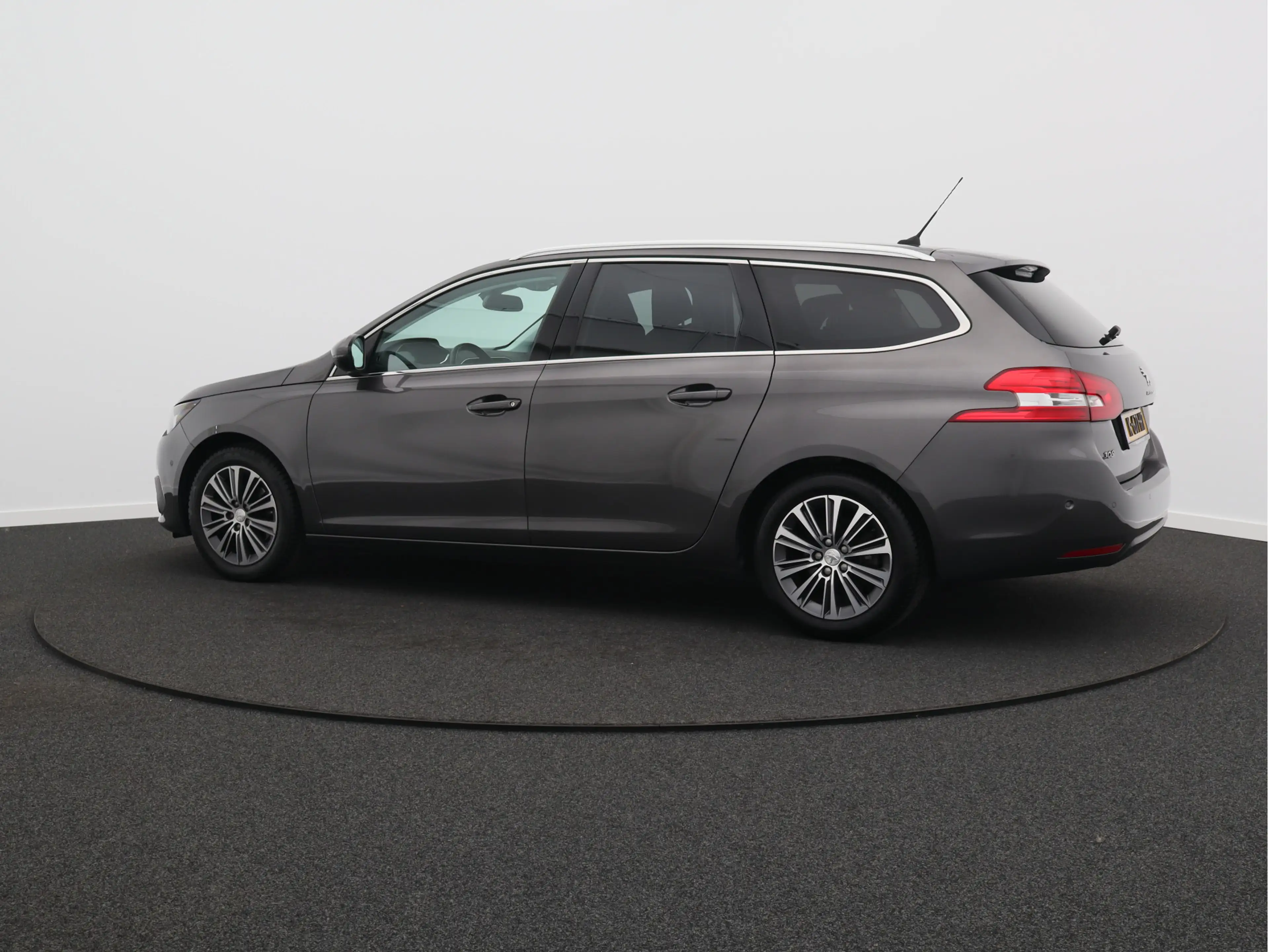 Peugeot 308 SW 1.2 PureTech Blue Lease Allure/ trekhaak/ compl — photo 13