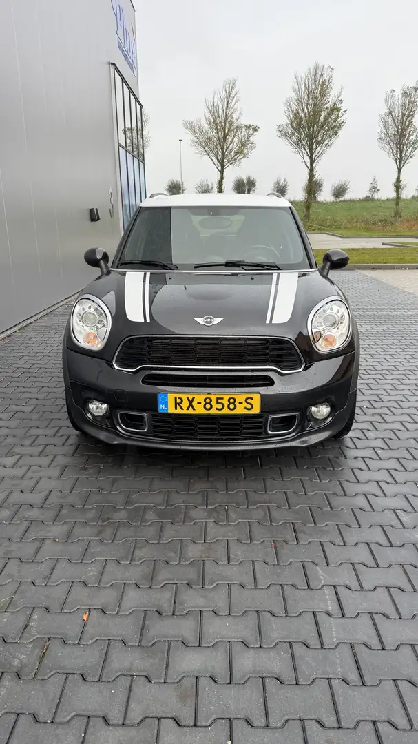 MINI Cooper Cooper 1.6 Cpr S ALL4 Pep. Schwarz - 1