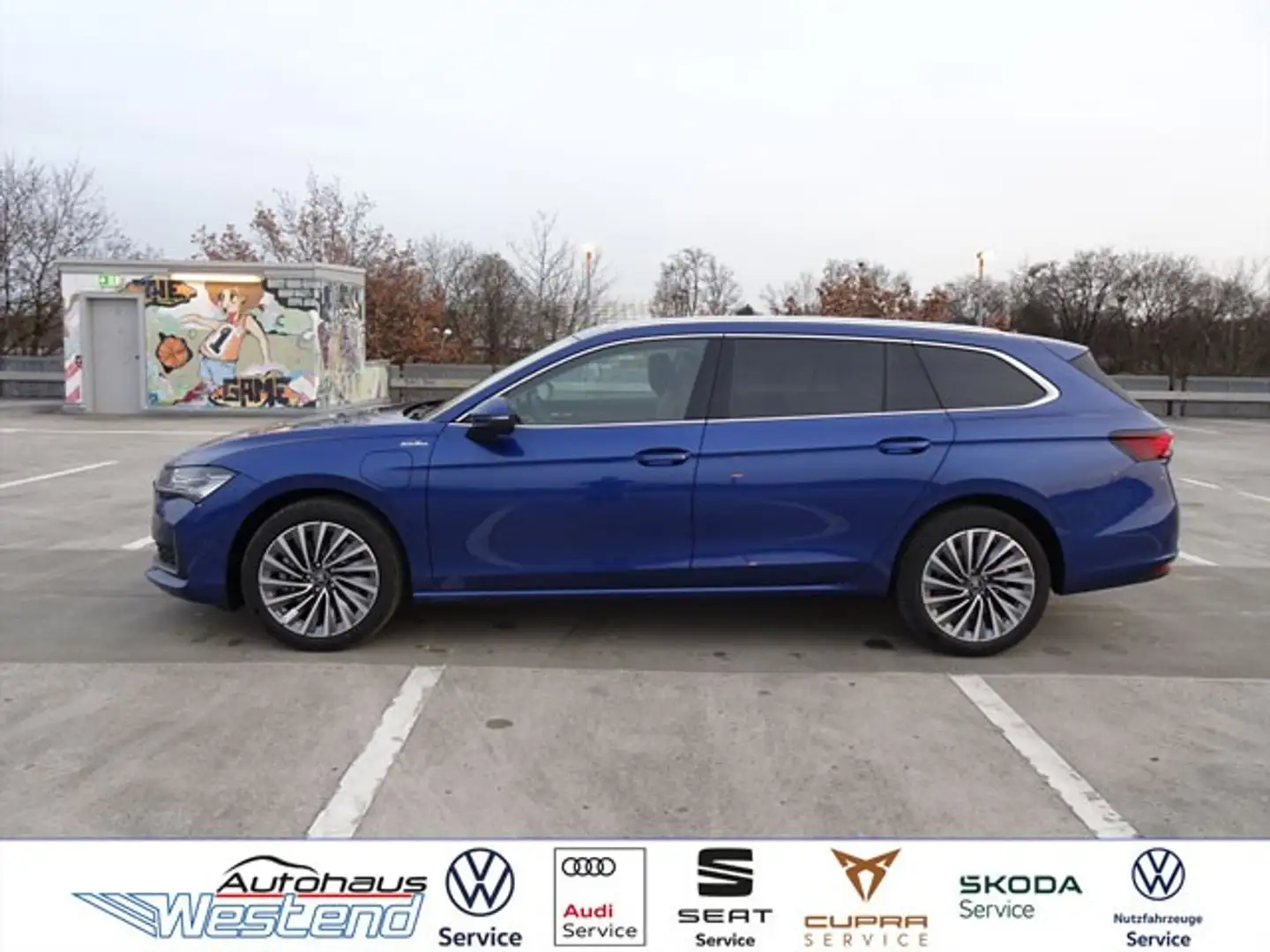 Skoda Superb Combi L&K 1.5l TSI iV 110kW Matrix HuD Navi Leder Blau - 2