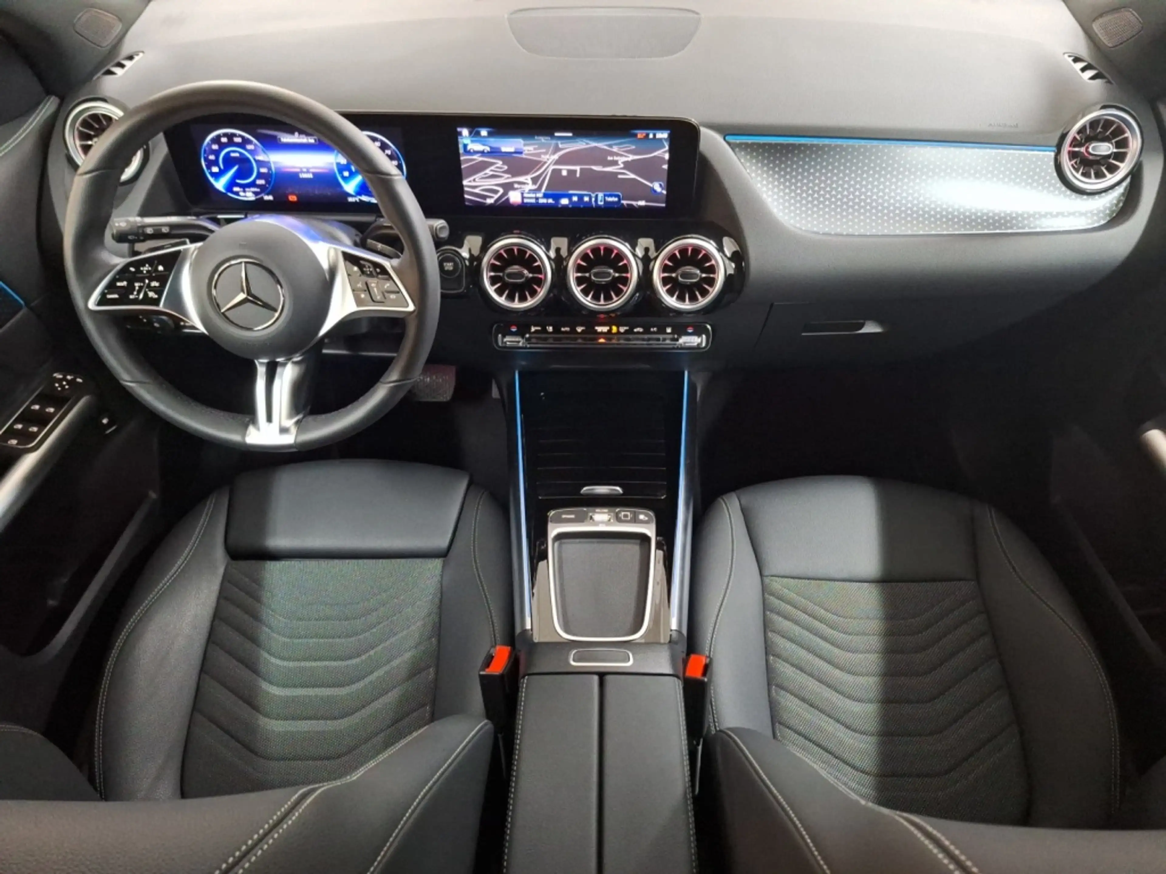 Mercedes-Benz EQA 350 4M AUT Kam. KeyLess KlimaA LED LM Navi — photo 11