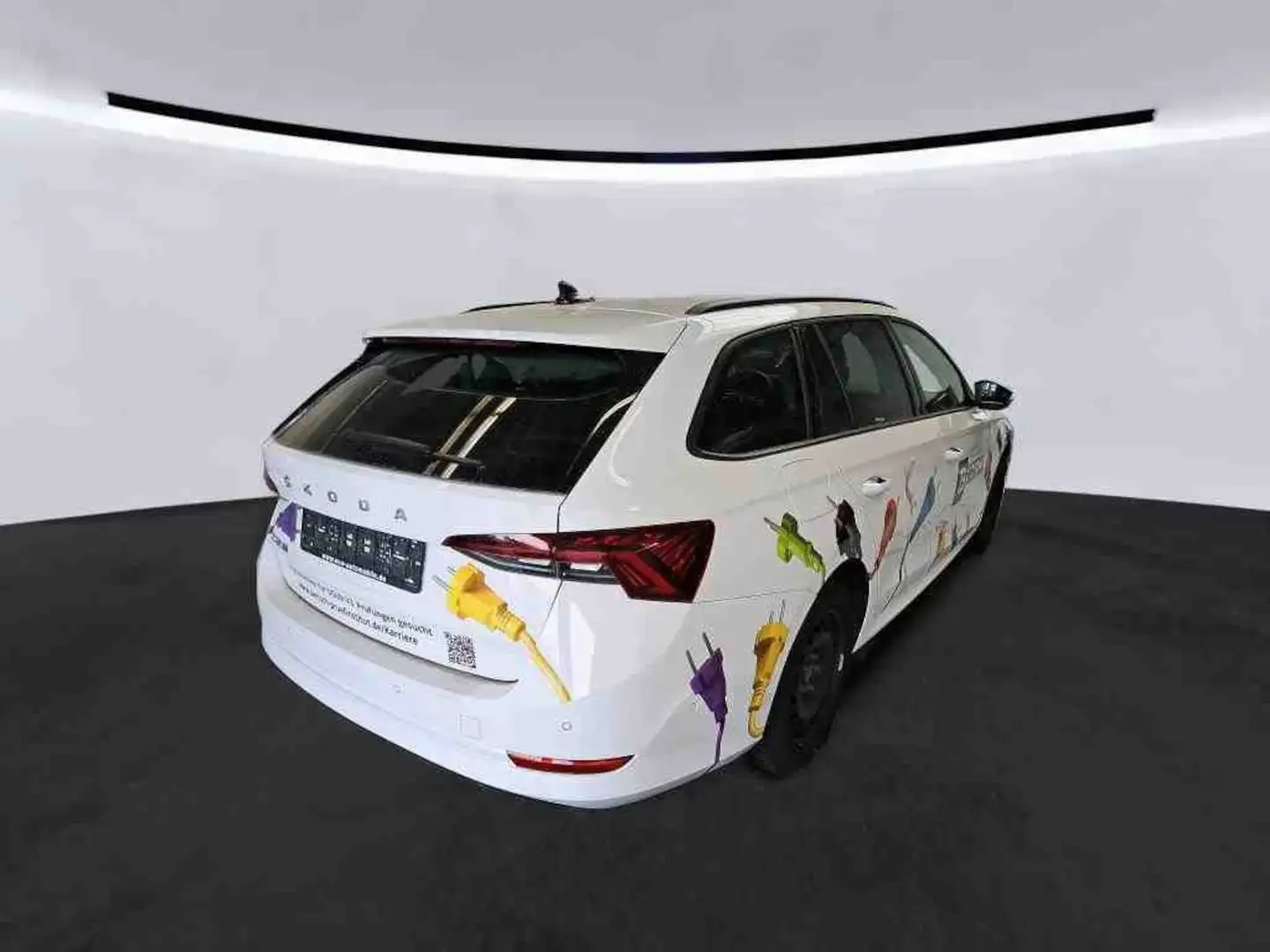 Skoda Octavia 2.0 TDI Ambition*VIRTUAL*DSG*NAVI* Weiß - 2