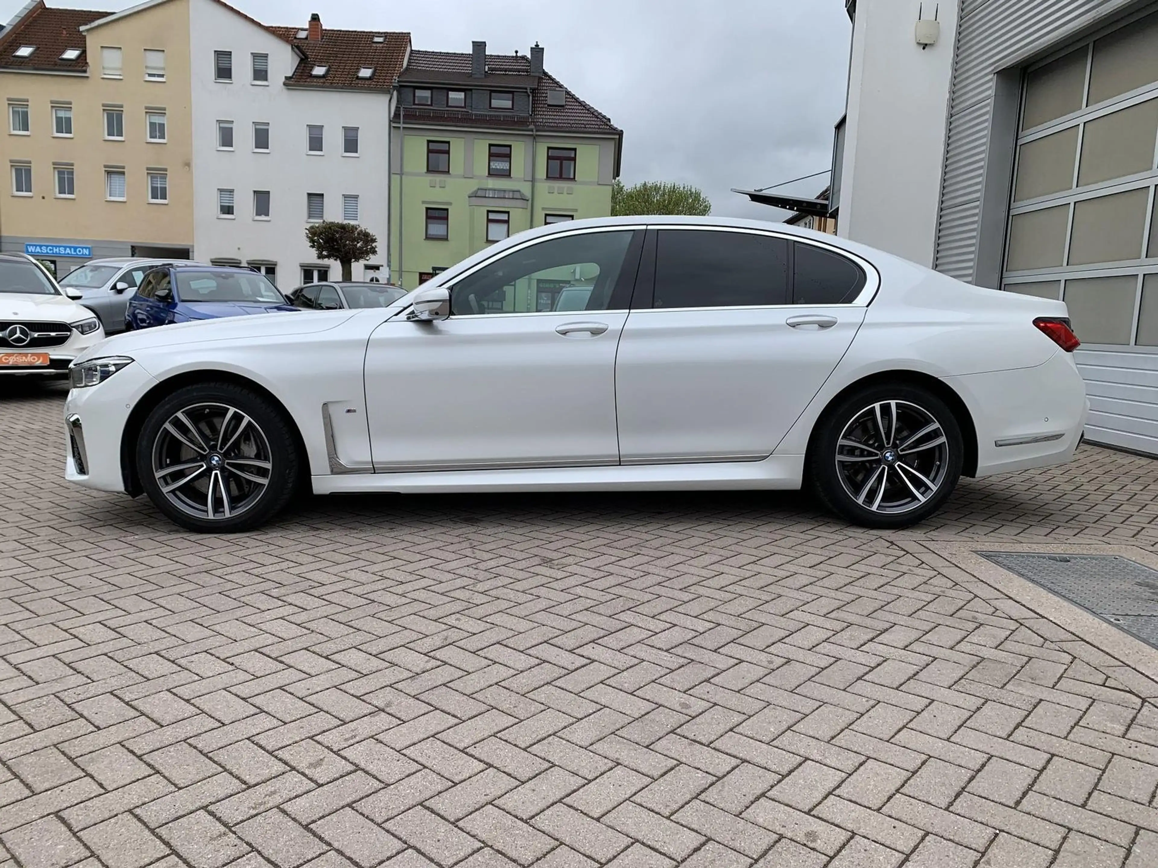 BMW 740 d xDrive M Sport Limousine Standhzg+TV+HK+GSD — photo 9