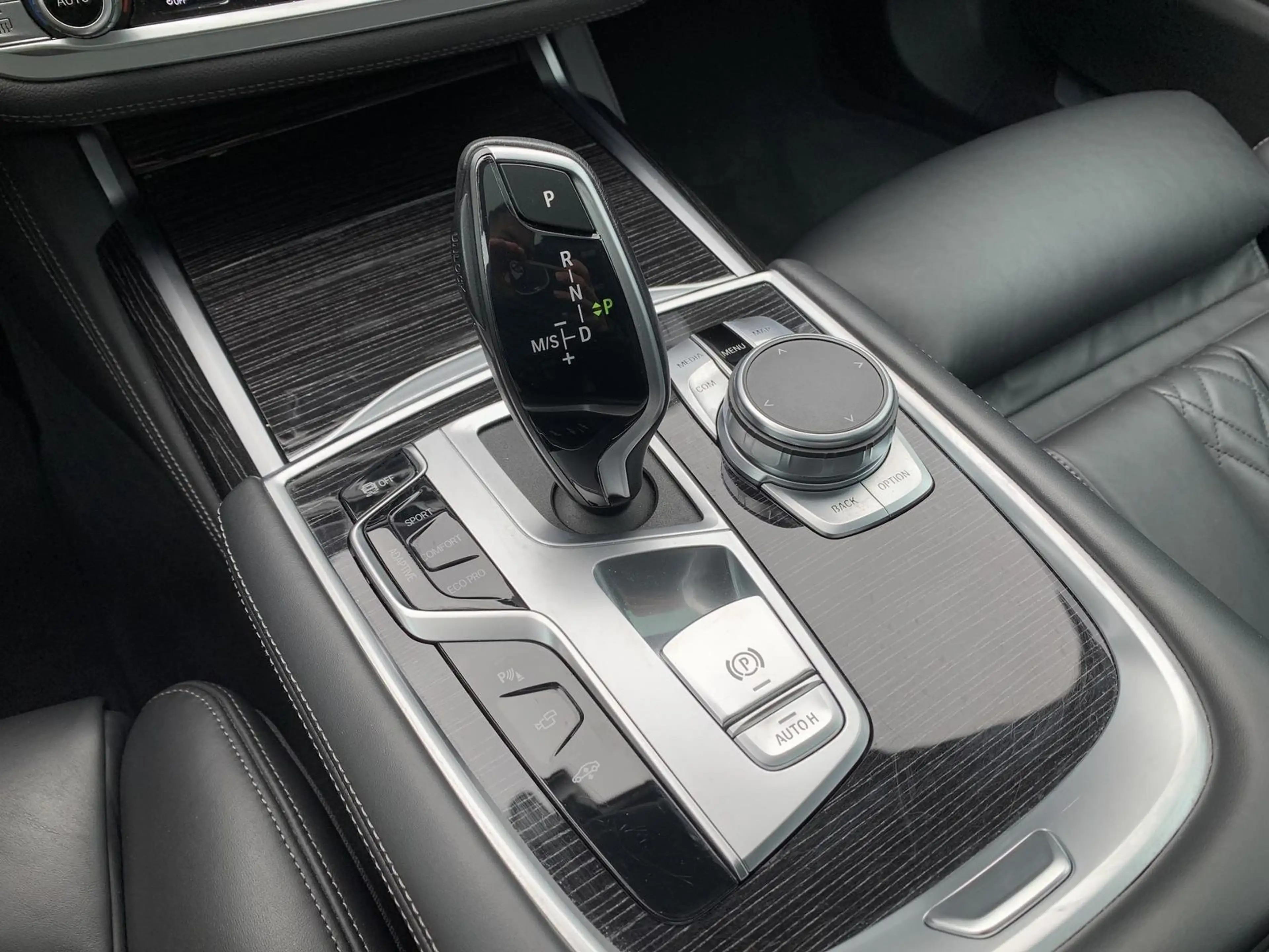 BMW 740 d xDrive M Sport Limousine Standhzg+TV+HK+GSD — photo 16